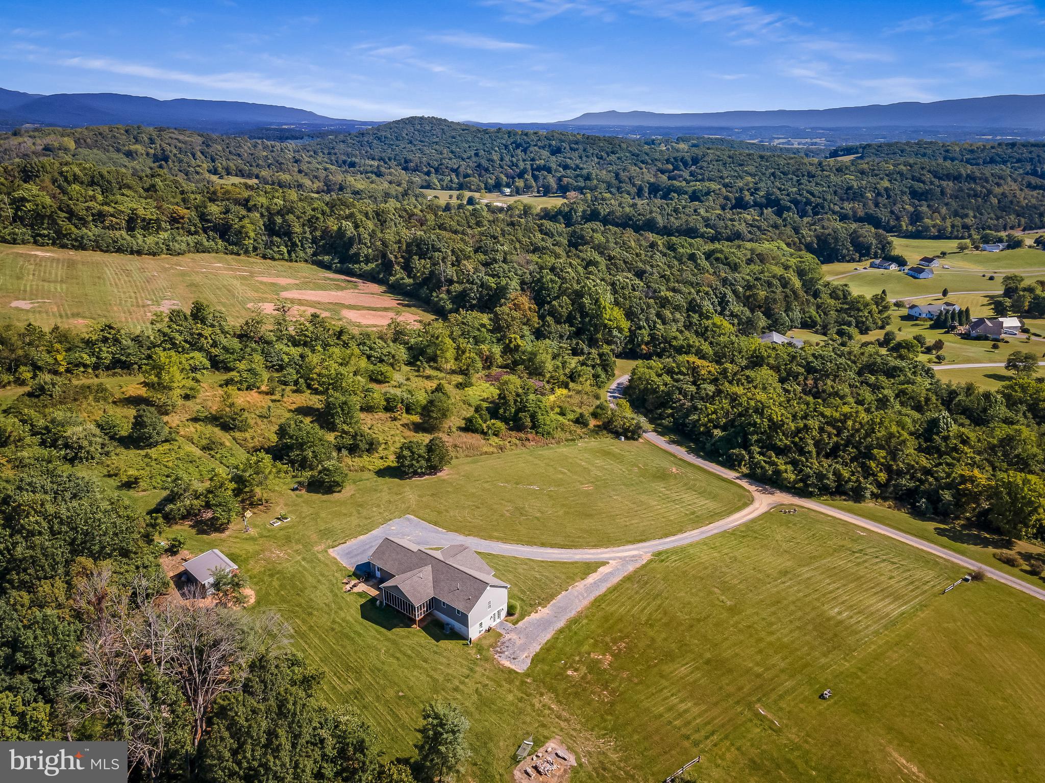 CABIN HILL - Residential