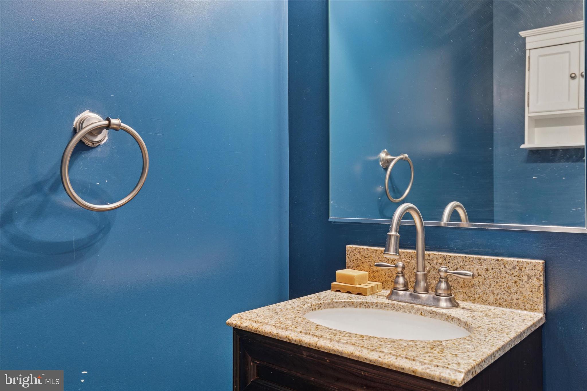 HEATHER KNOLL - Residential