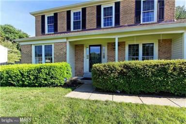 TOWLSTON MEADOWS - Residential Lease