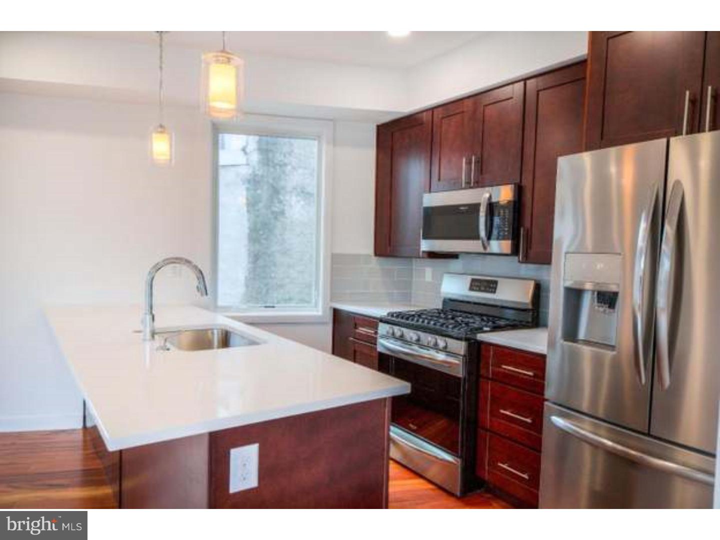 SOUTH KENSINGTON - Residential Lease