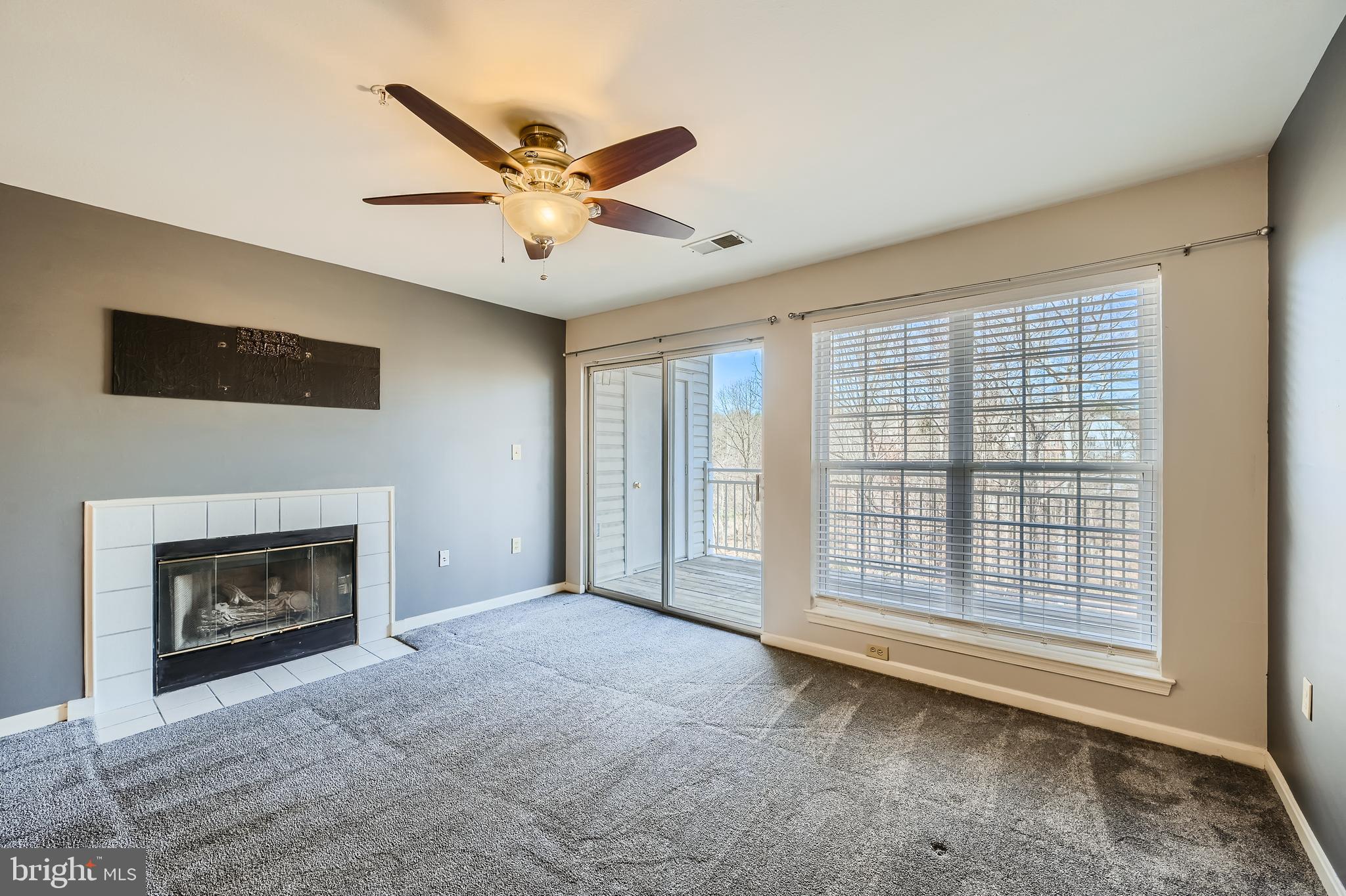 SILVERBROOK WOOD - Residential Lease