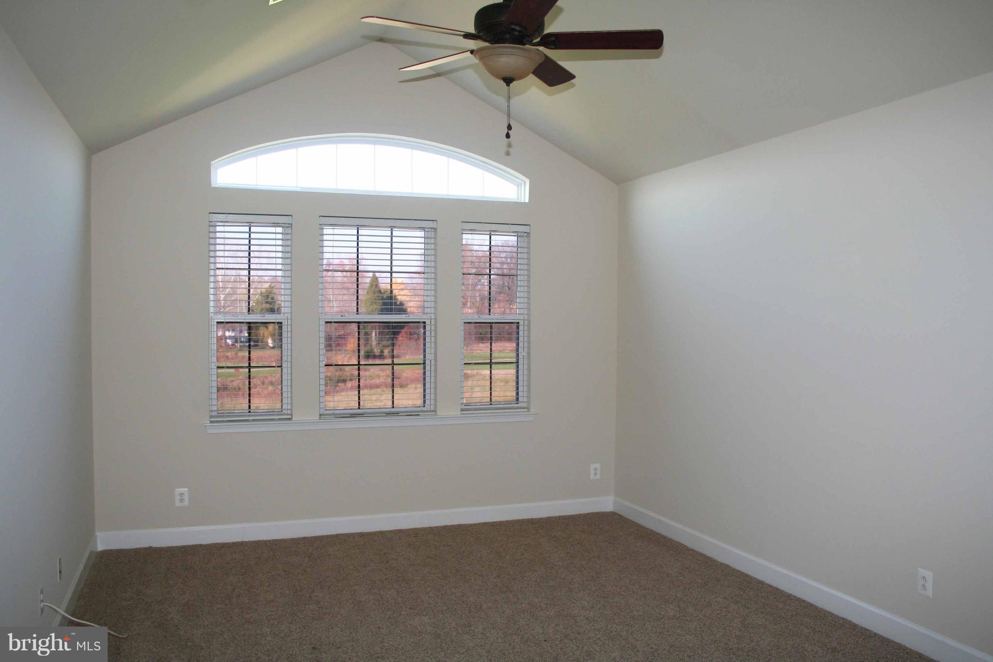 BELMONT BAY - Residential Lease