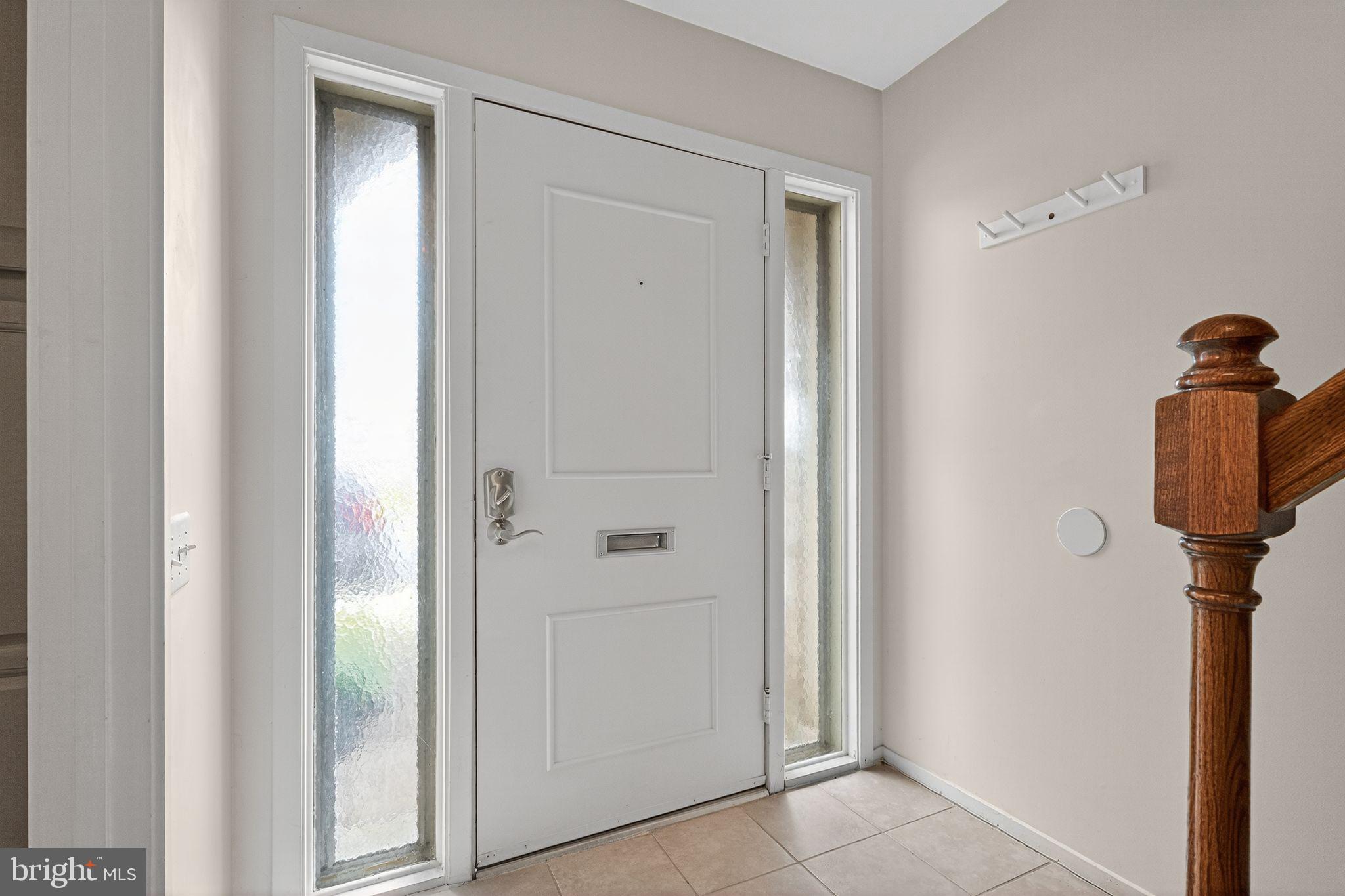 MARYLAND PLACE - Residential Lease