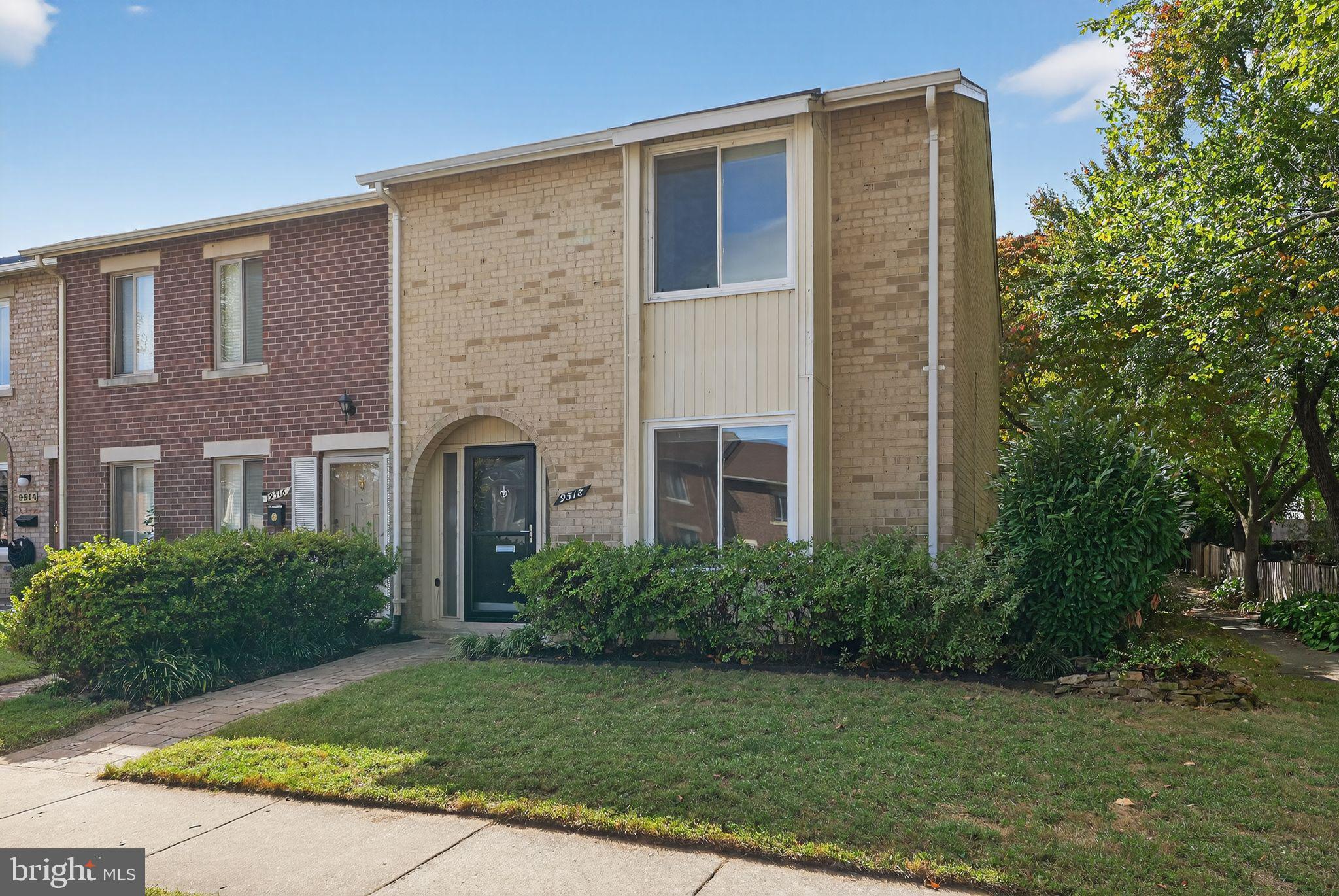 MARYLAND PLACE - Residential Lease