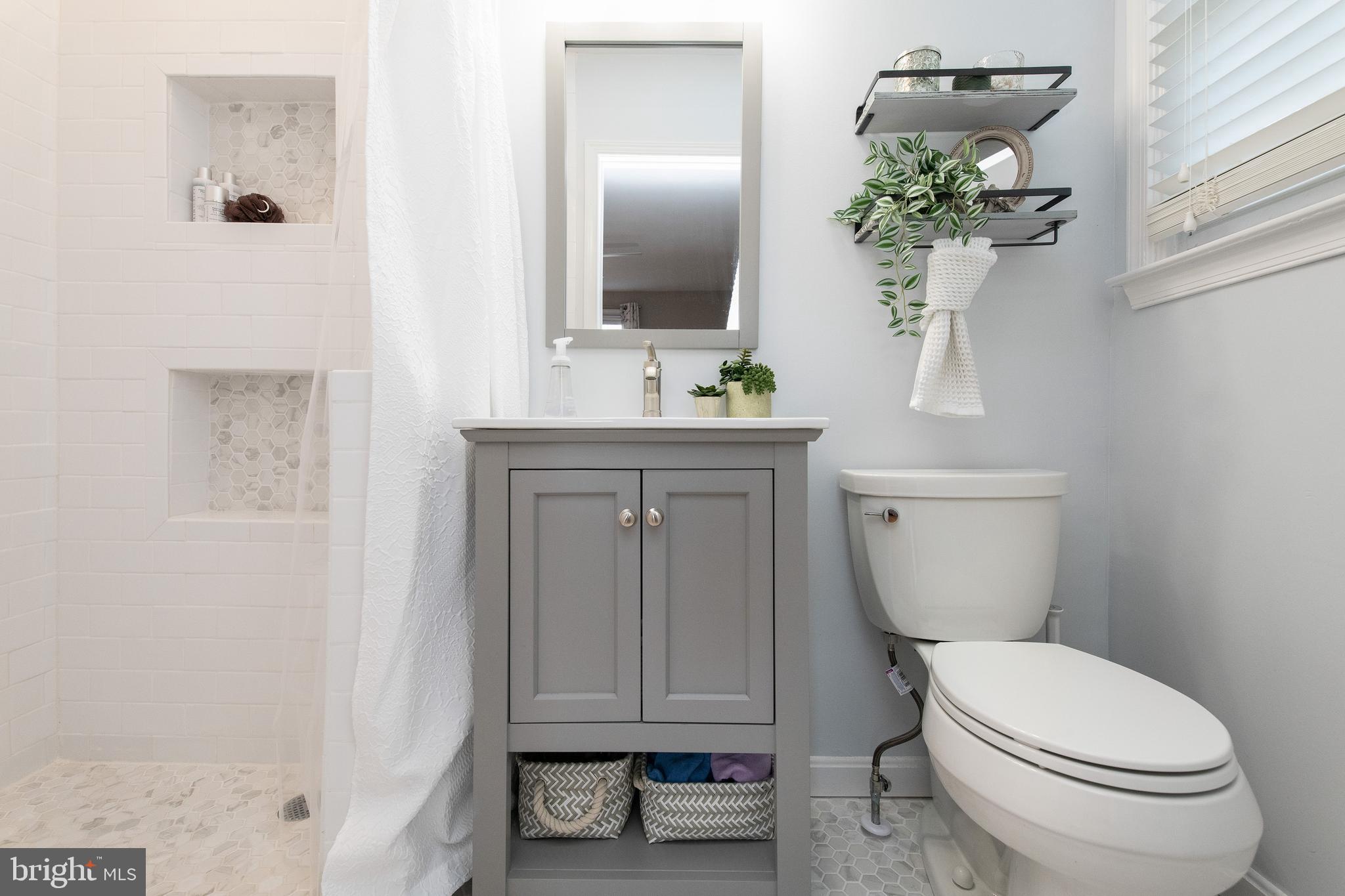 BRIDLEWOOD - Residential