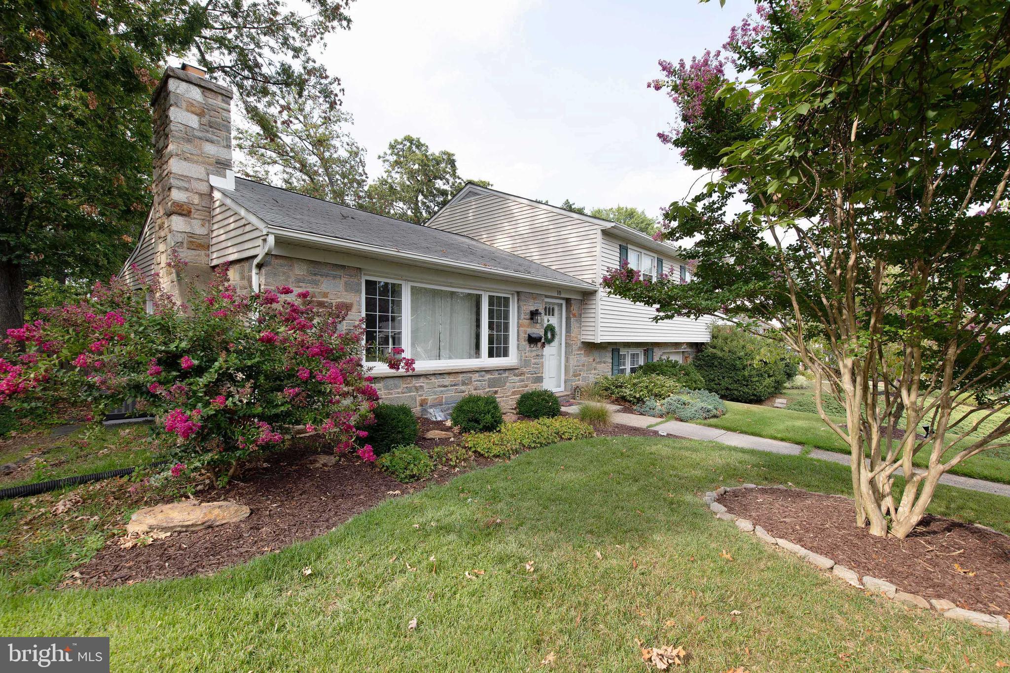 BRIDLEWOOD - Residential