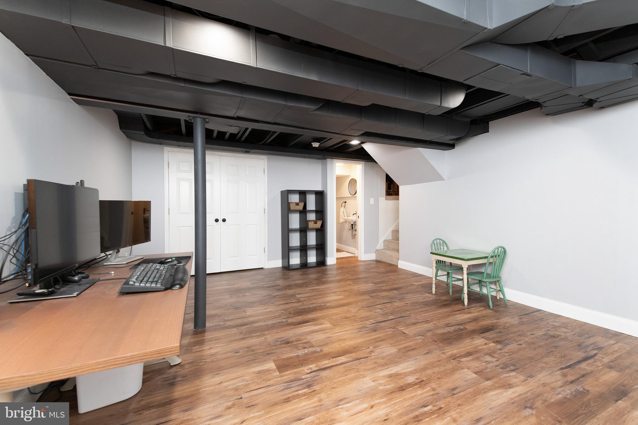 BRIDLEWOOD - Residential