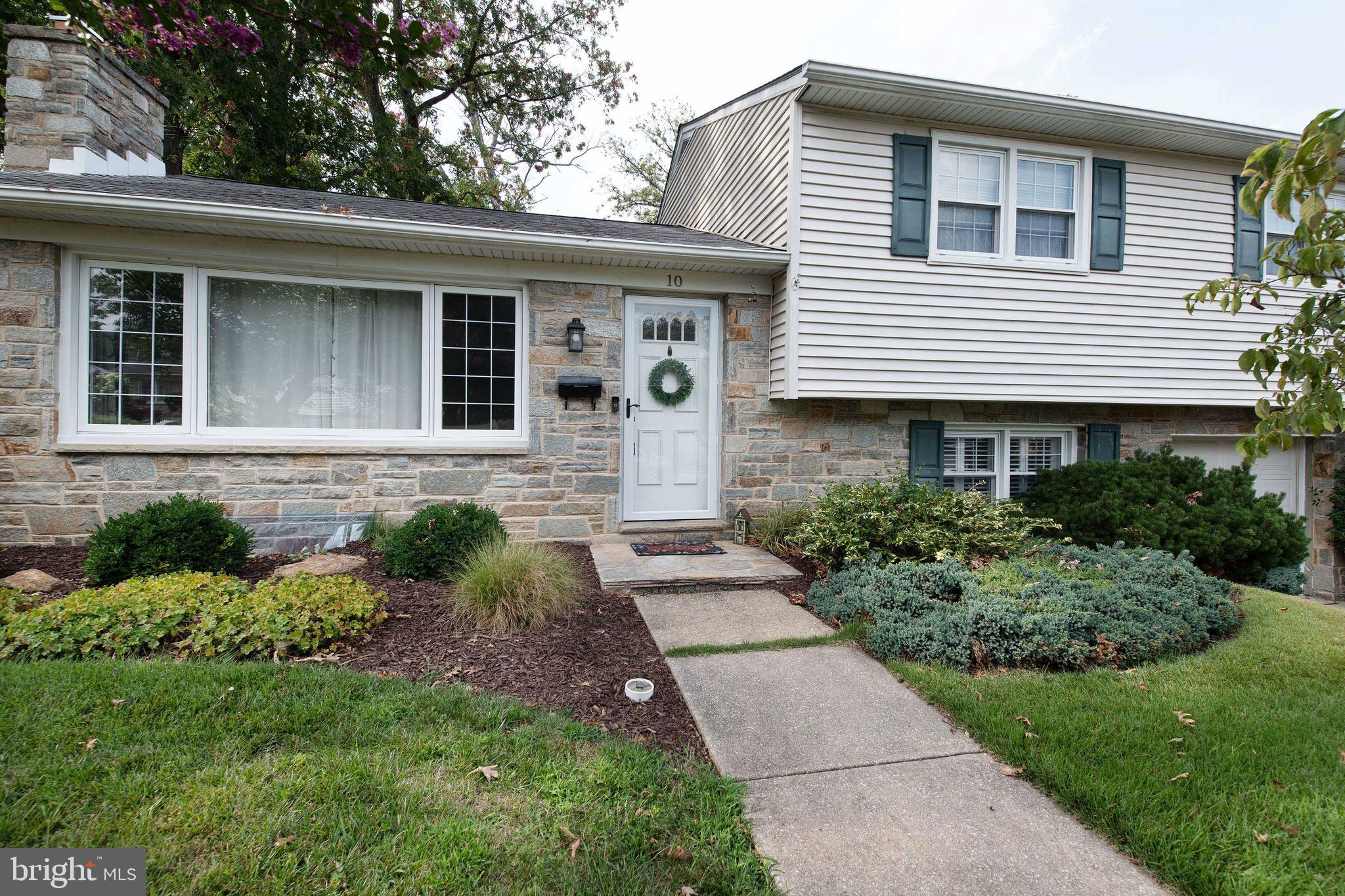 BRIDLEWOOD - Residential