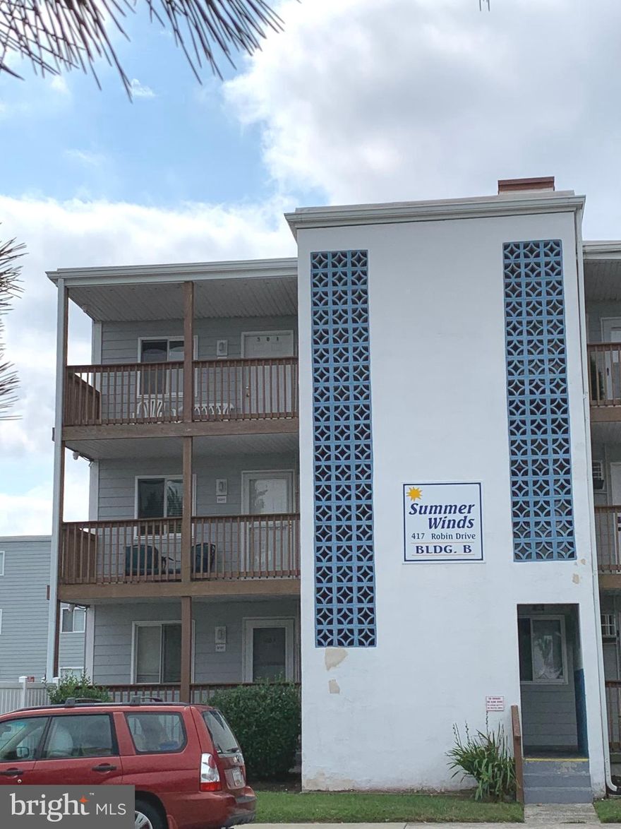 One year lease available!  Come live at the beach! This cozy 2 bedroom  top floor corner condo is in a great location!  Walk to Robin Drive Park & Playground.  Grocery, shops and restaurants are all about a 5 minute walk.  The beach is so close and so is downtown OC and the boardwalk. Fully furnished (was seasonal rental) with washer & dryer.