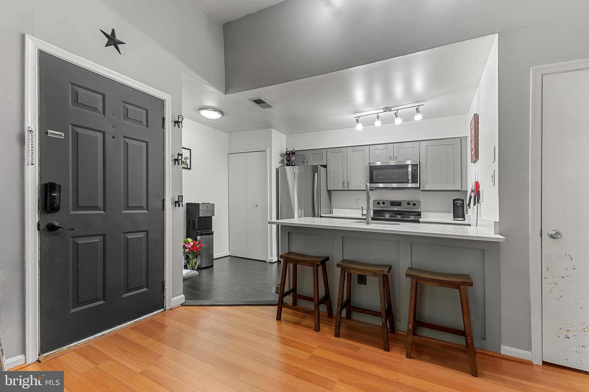 8639 BEEKMAN PLACE 39D