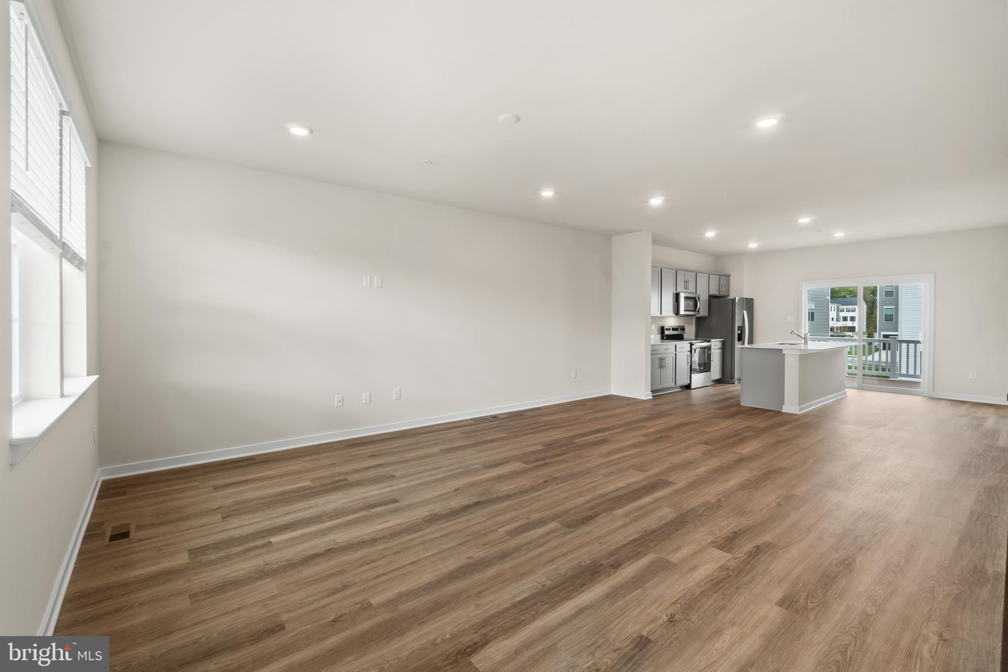 PINEGROVE - Residential