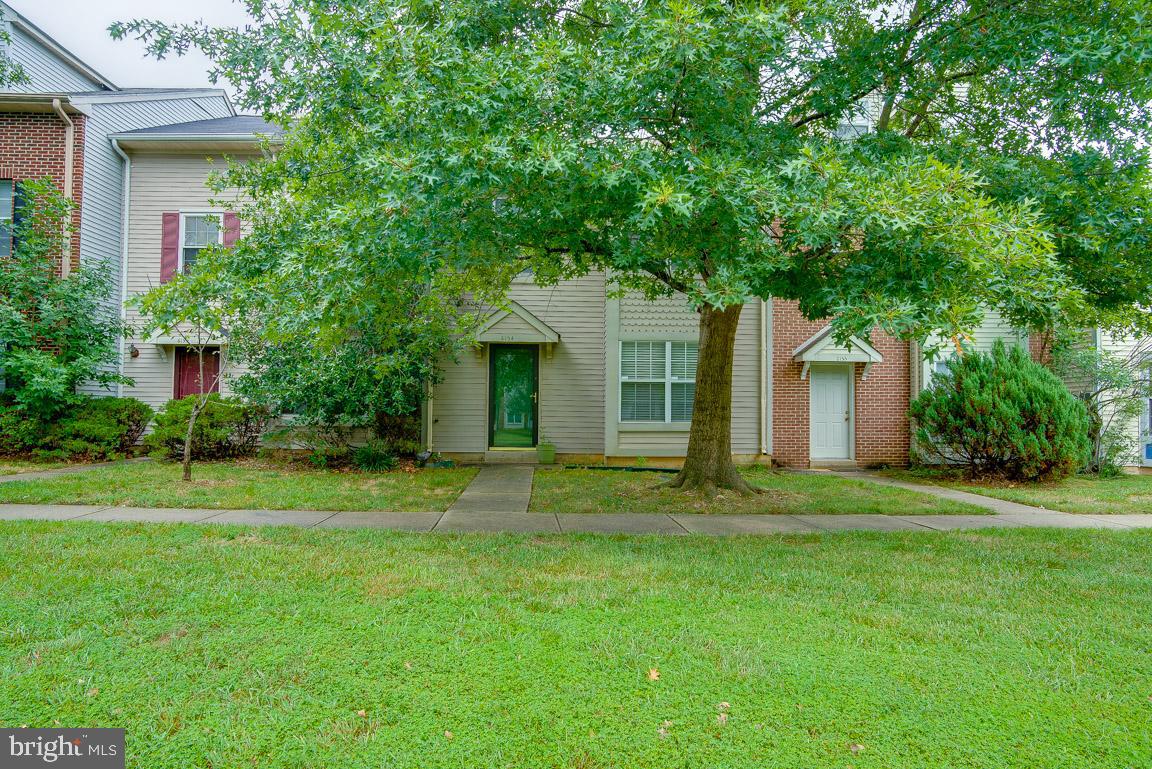 ST CHARLES HAMPSHIRE - Residential