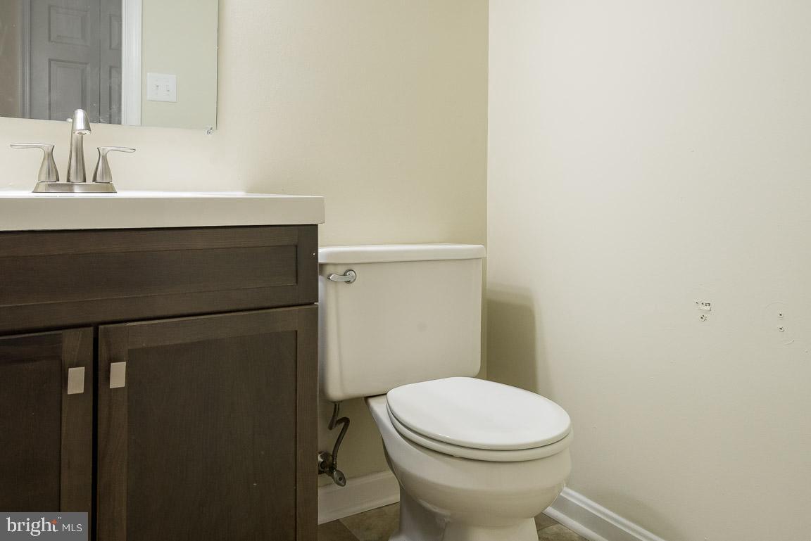 ST CHARLES HAMPSHIRE - Residential