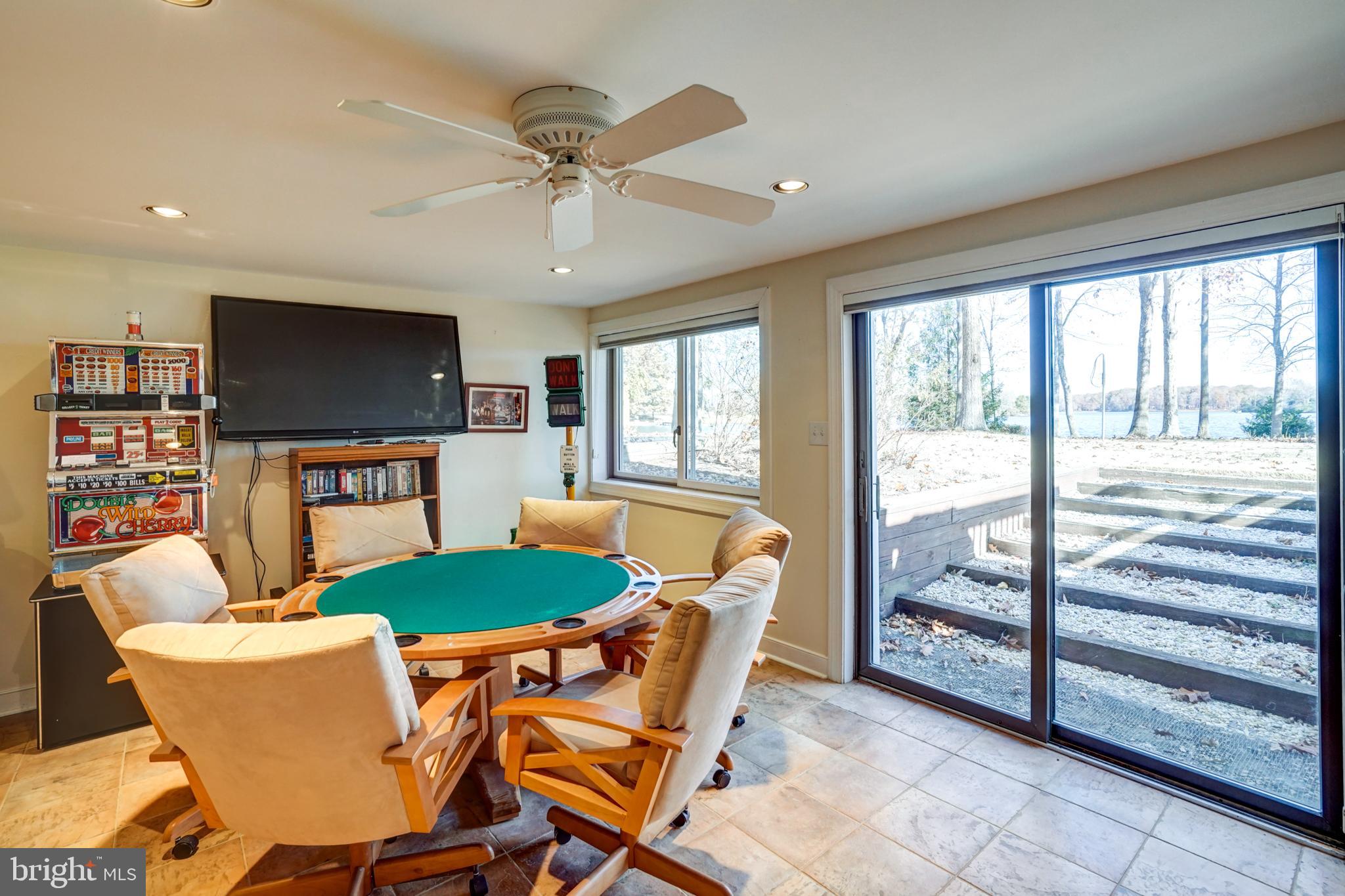 BEAR CASTLE - Residential