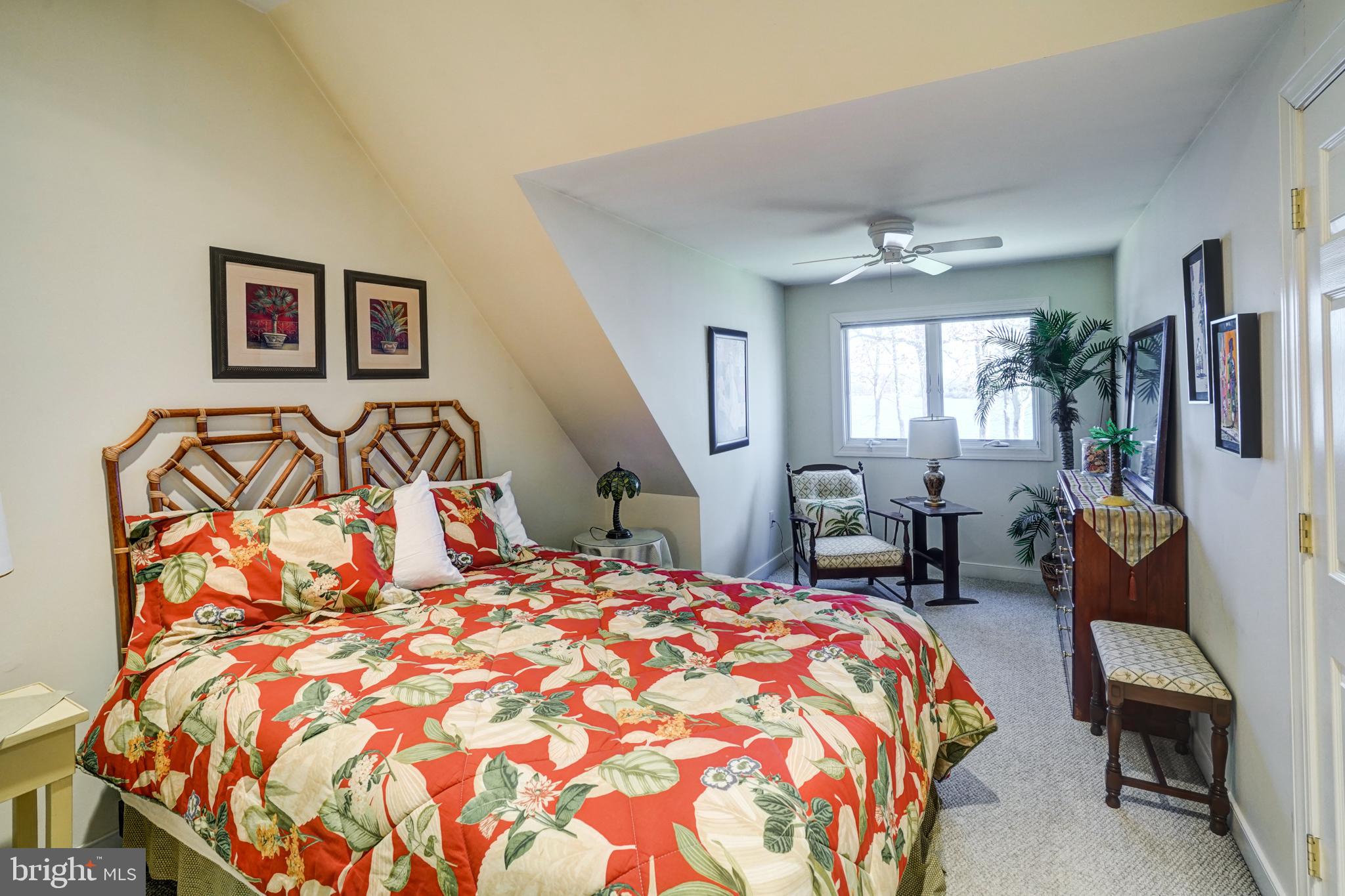 BEAR CASTLE - Residential