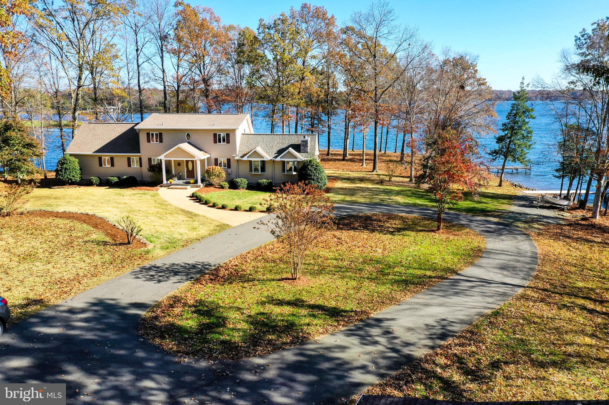 BEAR CASTLE - Residential