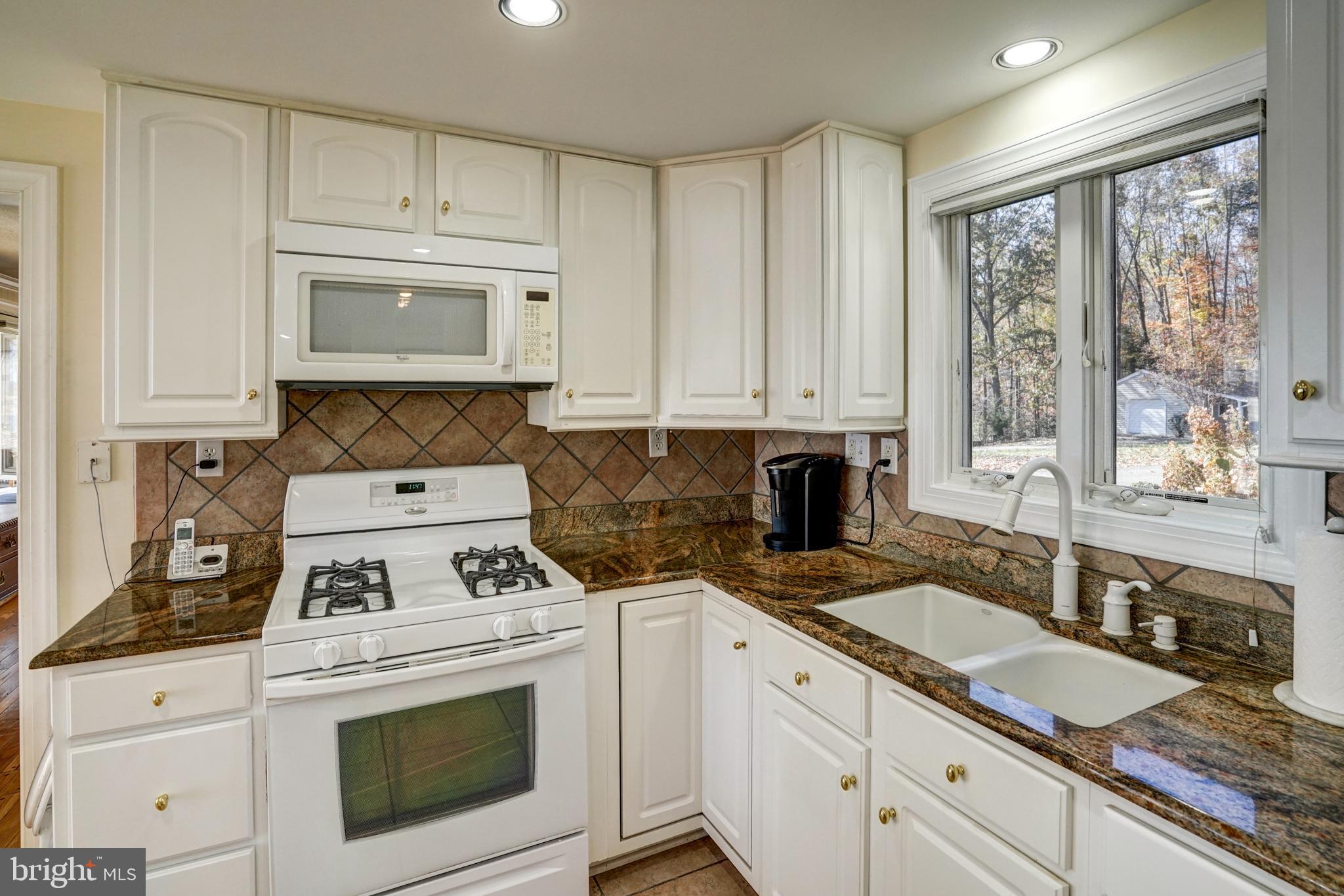 BEAR CASTLE - Residential