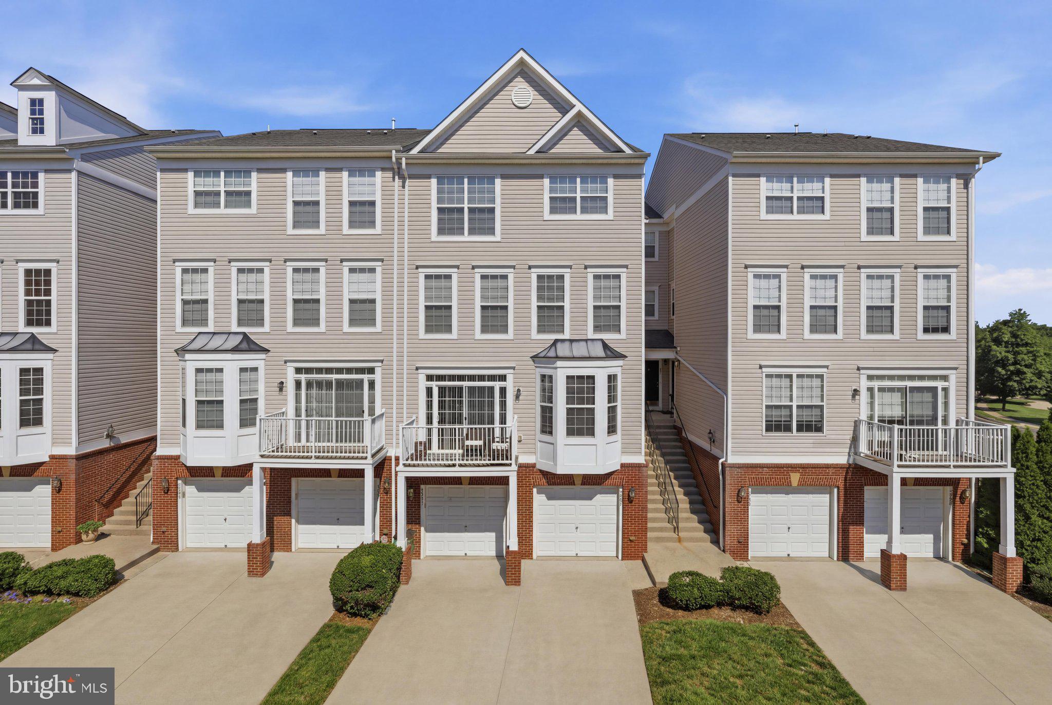 2504 EINSTEIN STREET 260