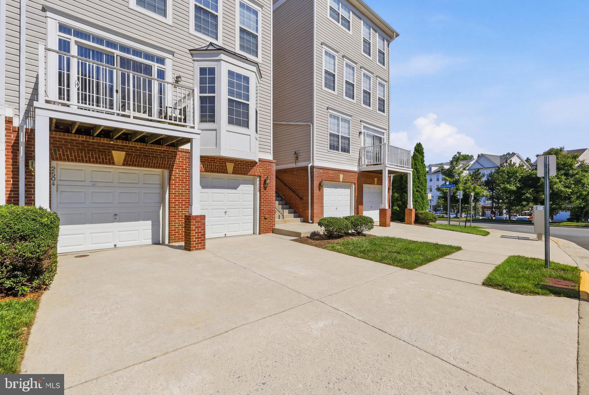 2504 EINSTEIN STREET 260