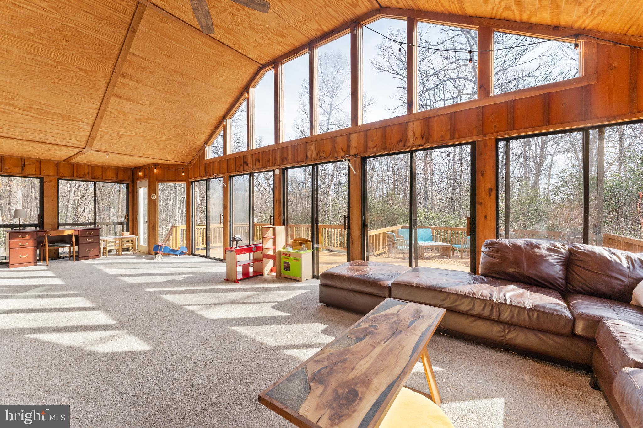 BRAEHEAD WOODS - Residential