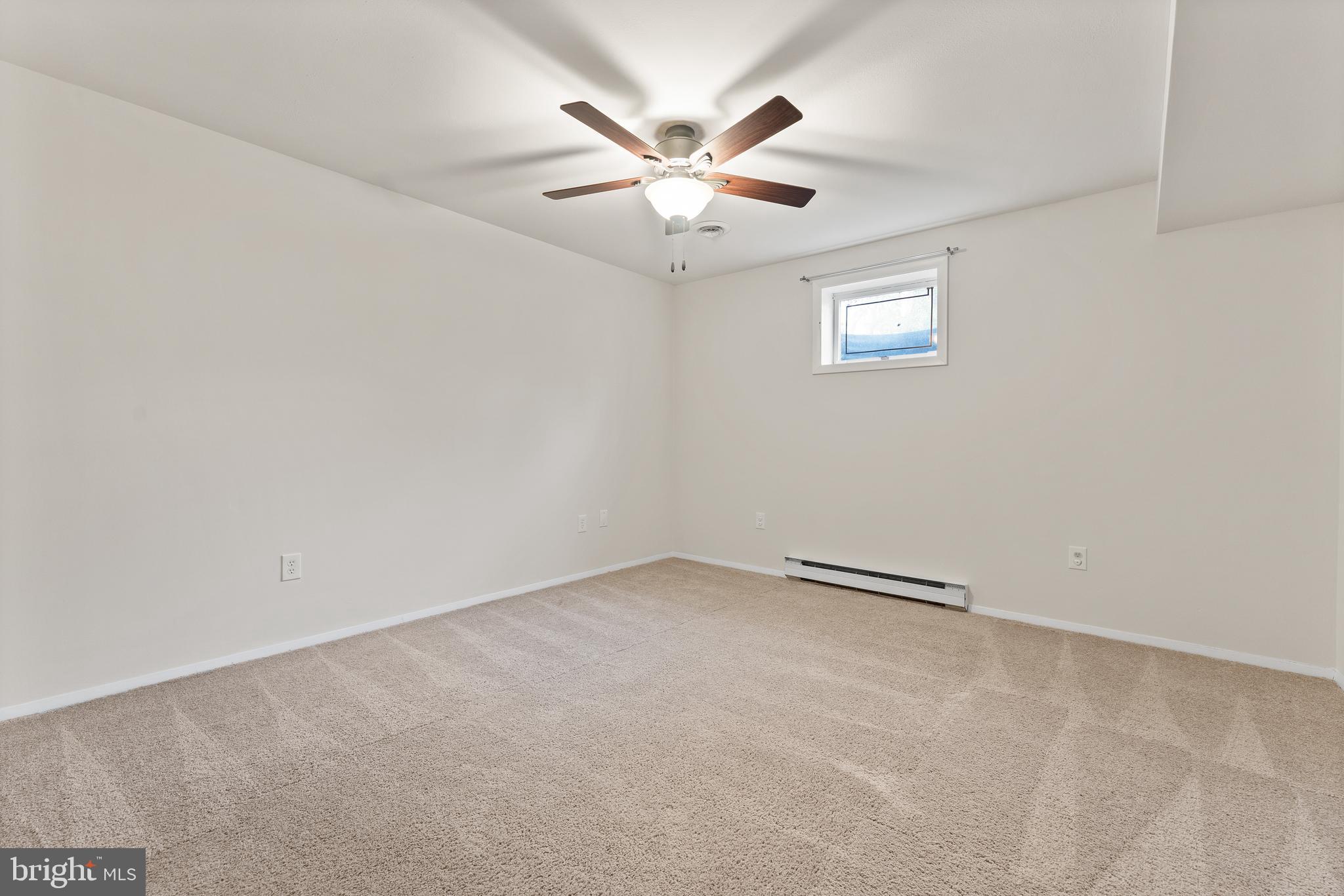 BRAEHEAD WOODS - Residential