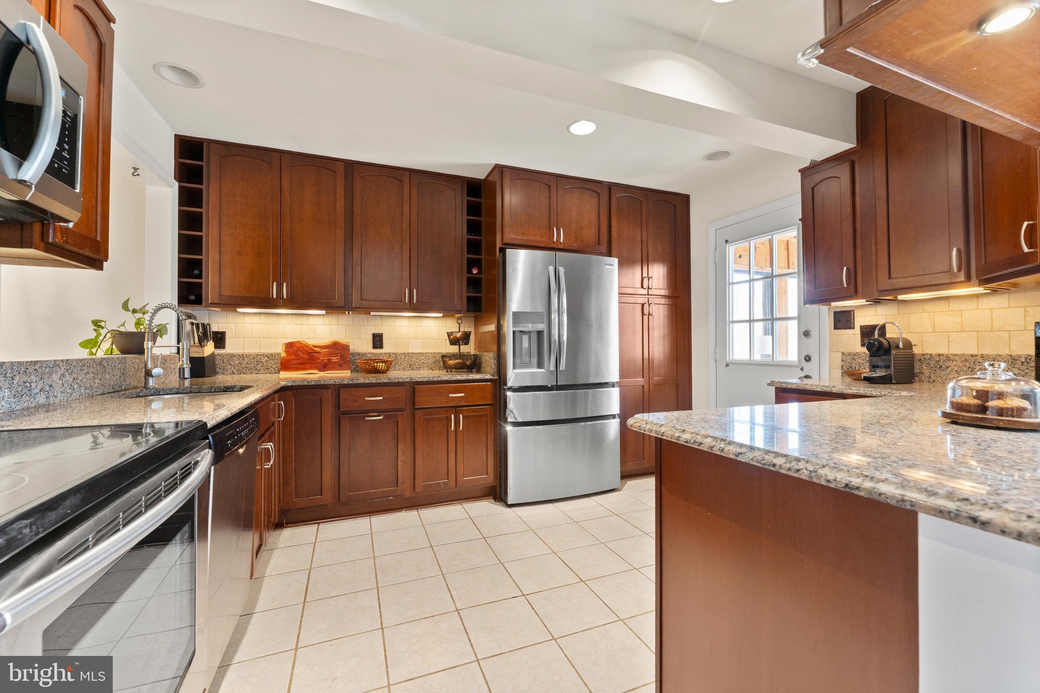 BRAEHEAD WOODS - Residential