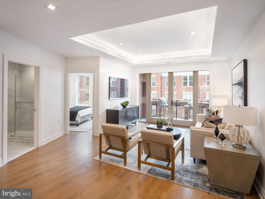 CHEVY CHASE - Residential