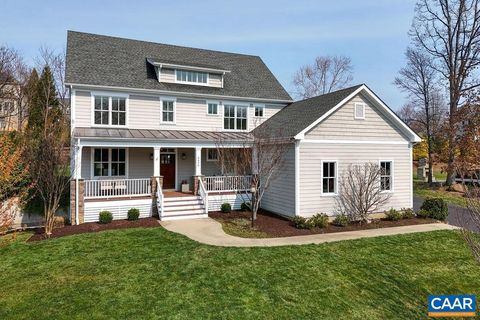 Townhouse For Sale - 6679 Welbourne Ln Ln<br/> CROZET, VA 22932