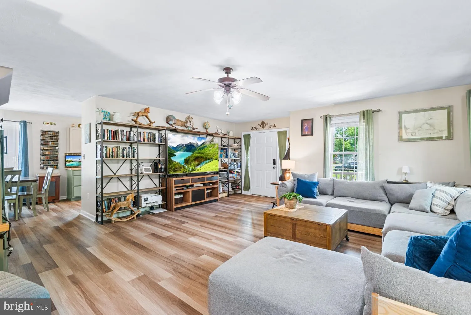 Colonial Beach, Virginia 22443, United States, 3 Bedrooms Bedrooms, ,3 BathroomsBathrooms,Residential,Coming Soon,155235