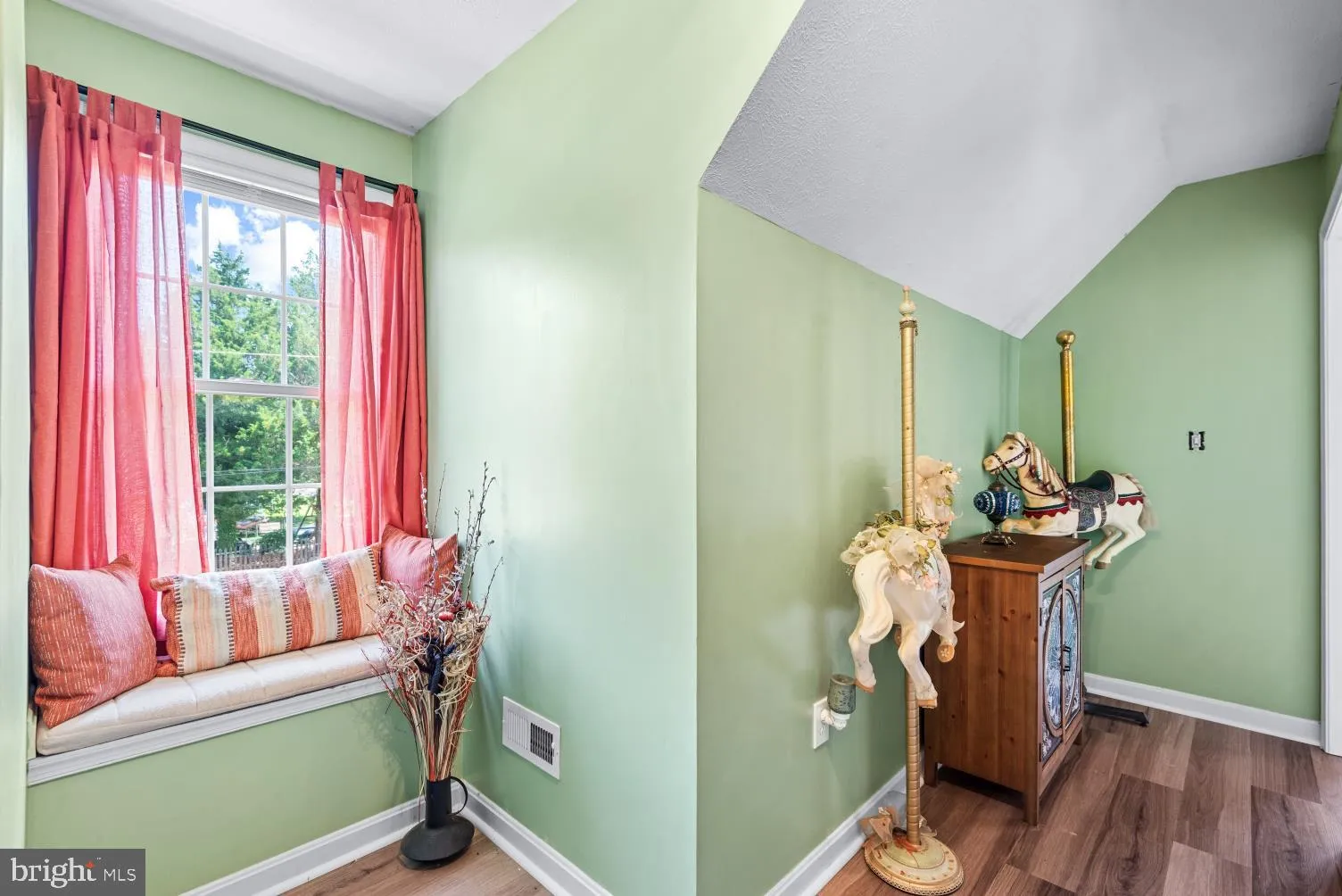 Colonial Beach, Virginia 22443, United States, 3 Bedrooms Bedrooms, ,3 BathroomsBathrooms,Residential,Coming Soon,155235