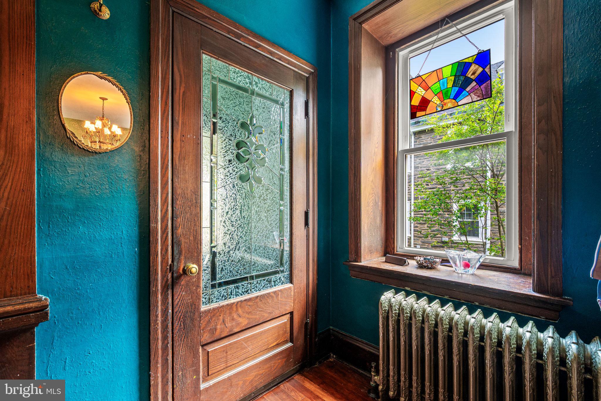 ROXBOROUGH - Residential