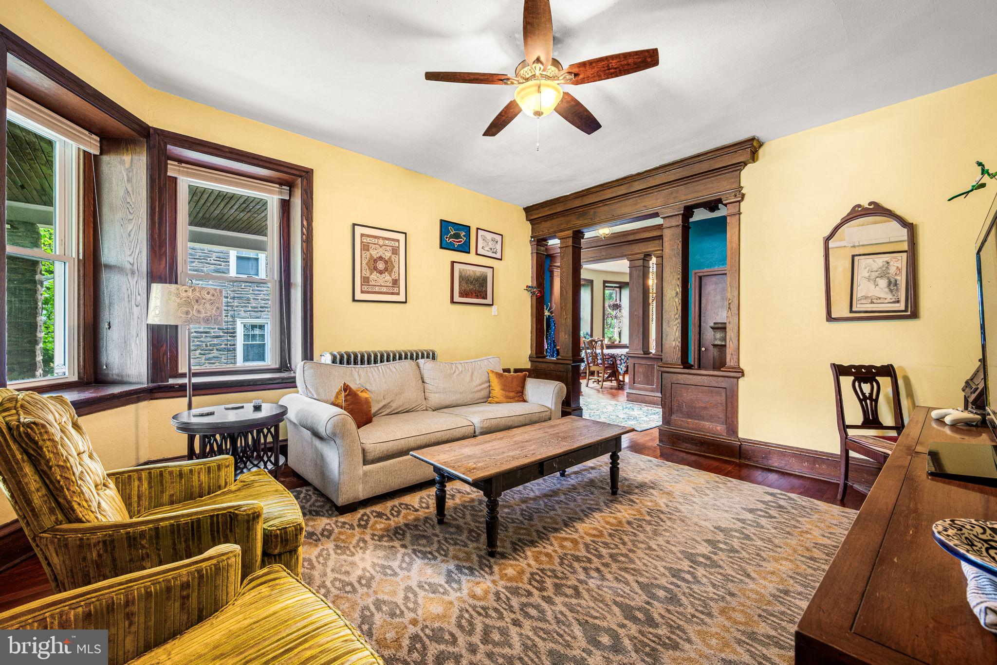 ROXBOROUGH - Residential