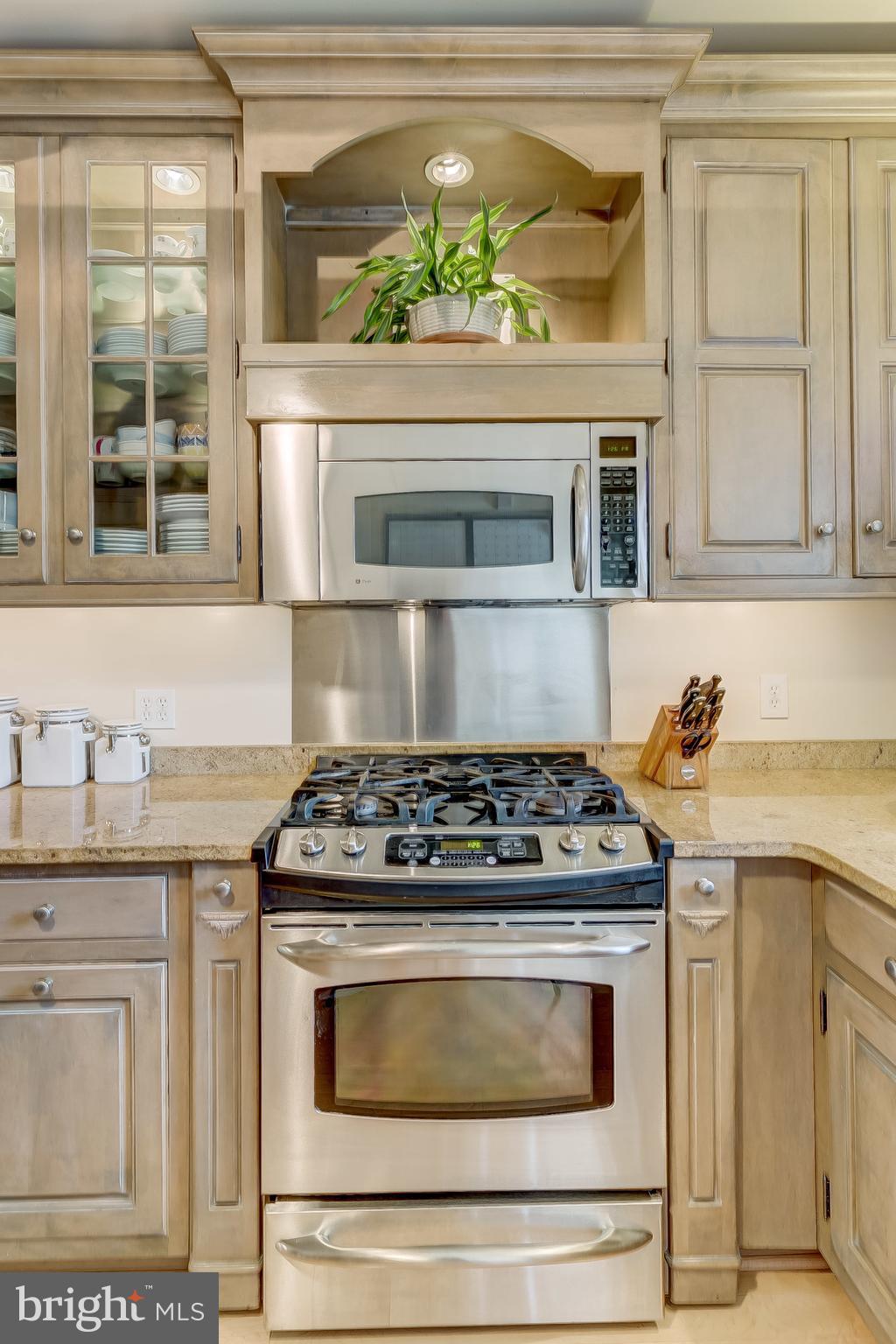 CANTON - Residential