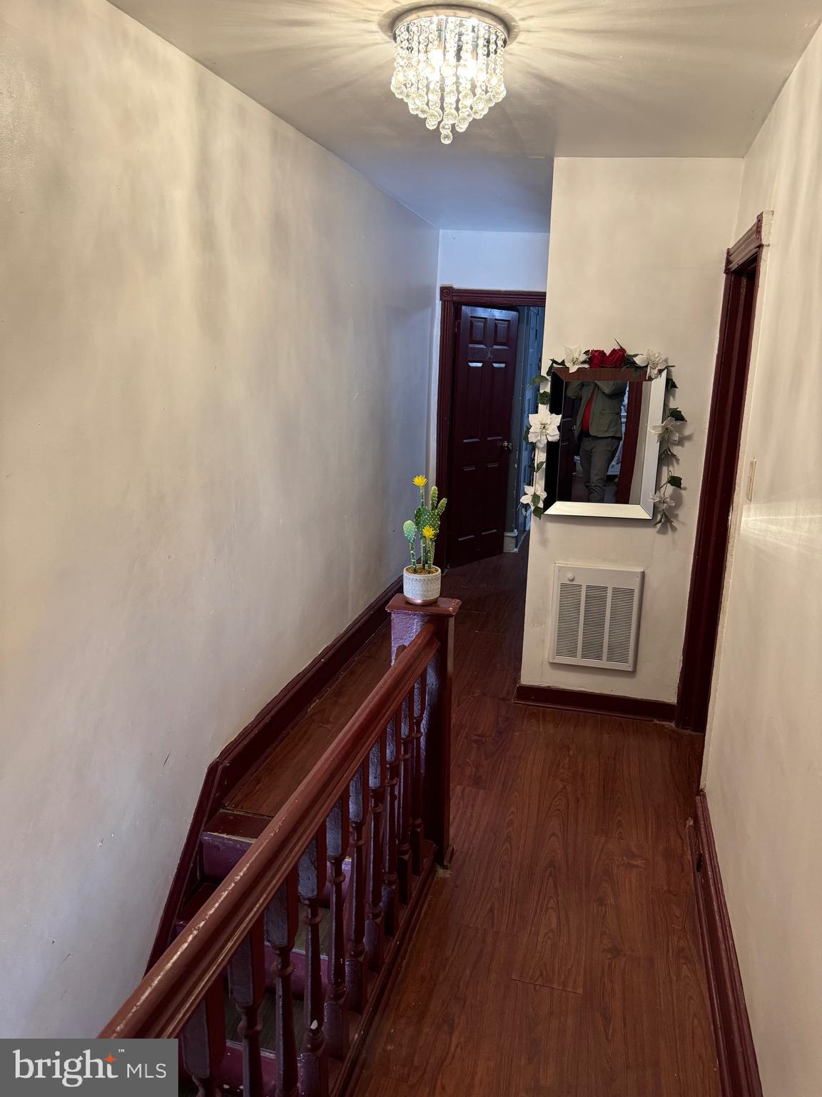 PHILADELPHIA (WEST) - Residential