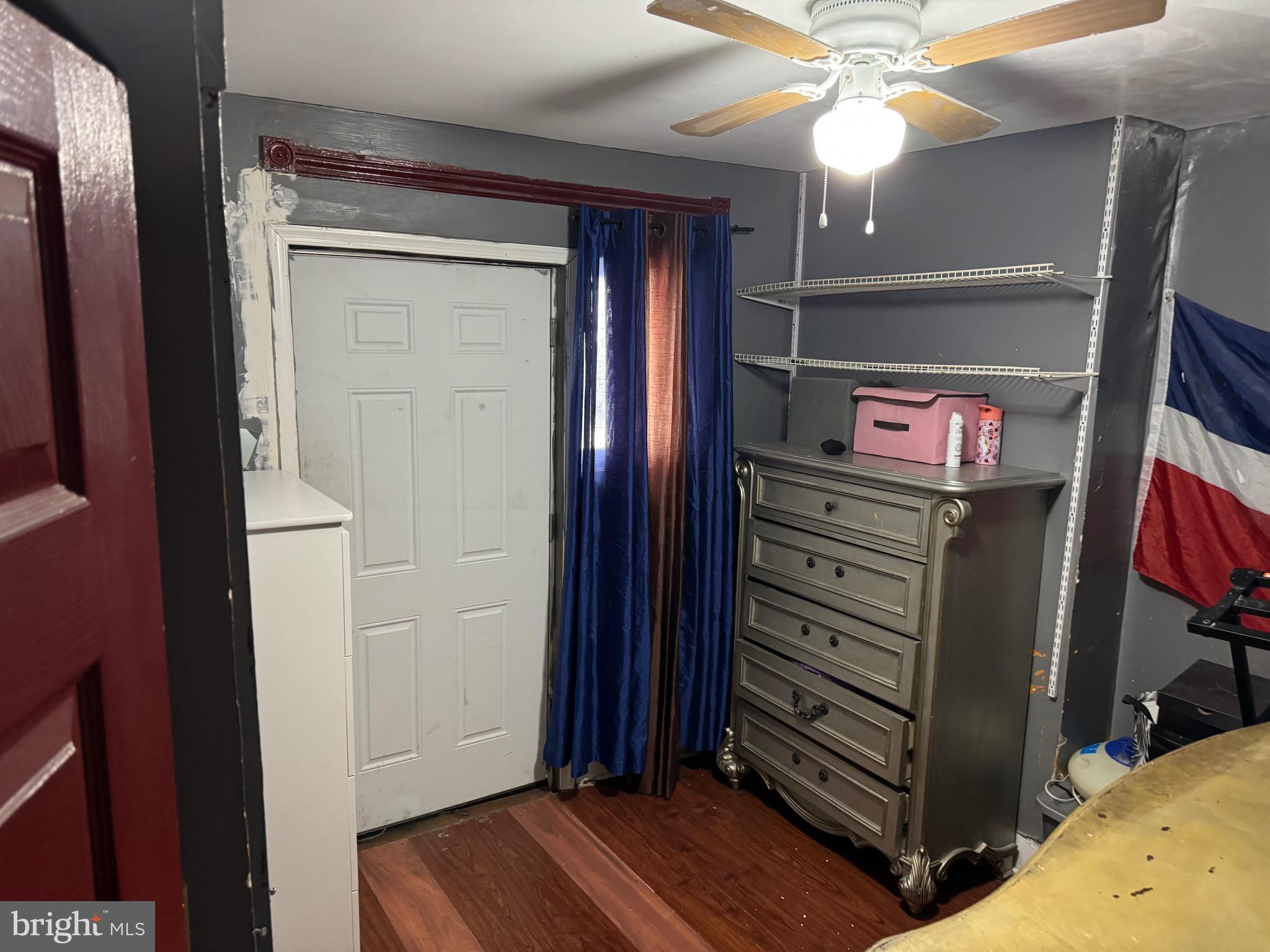 PHILADELPHIA (WEST) - Residential