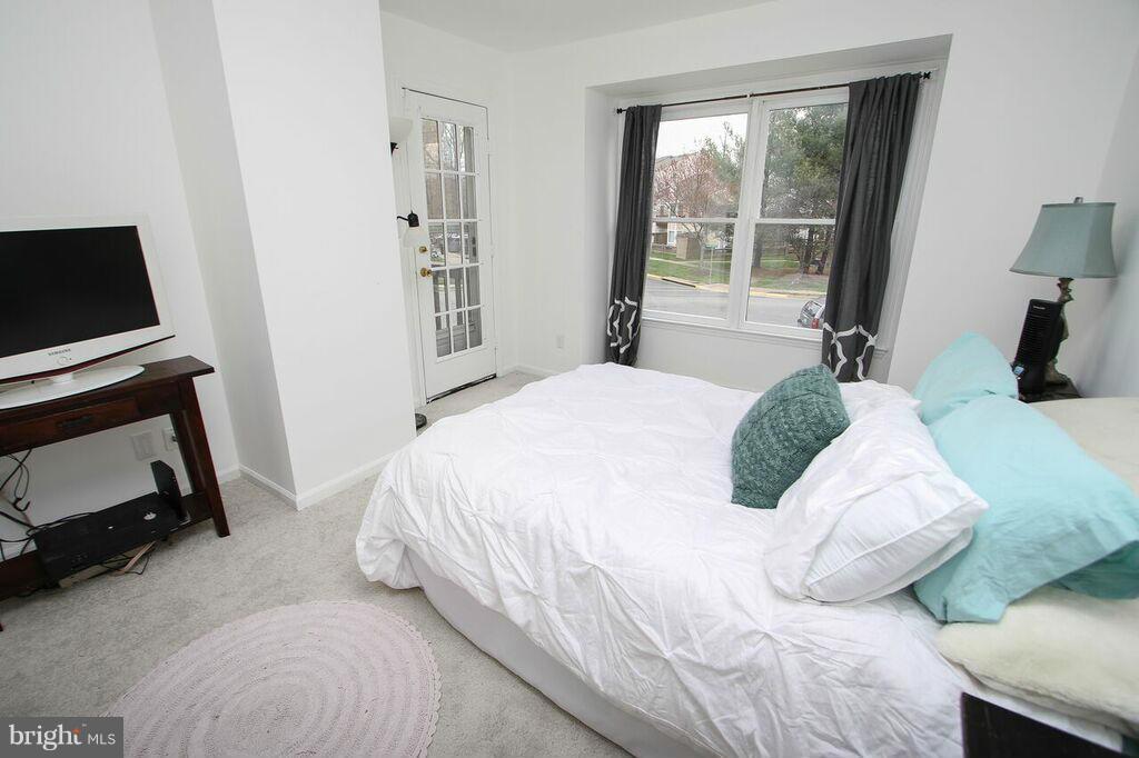 SUNSET RIDGE - Residential