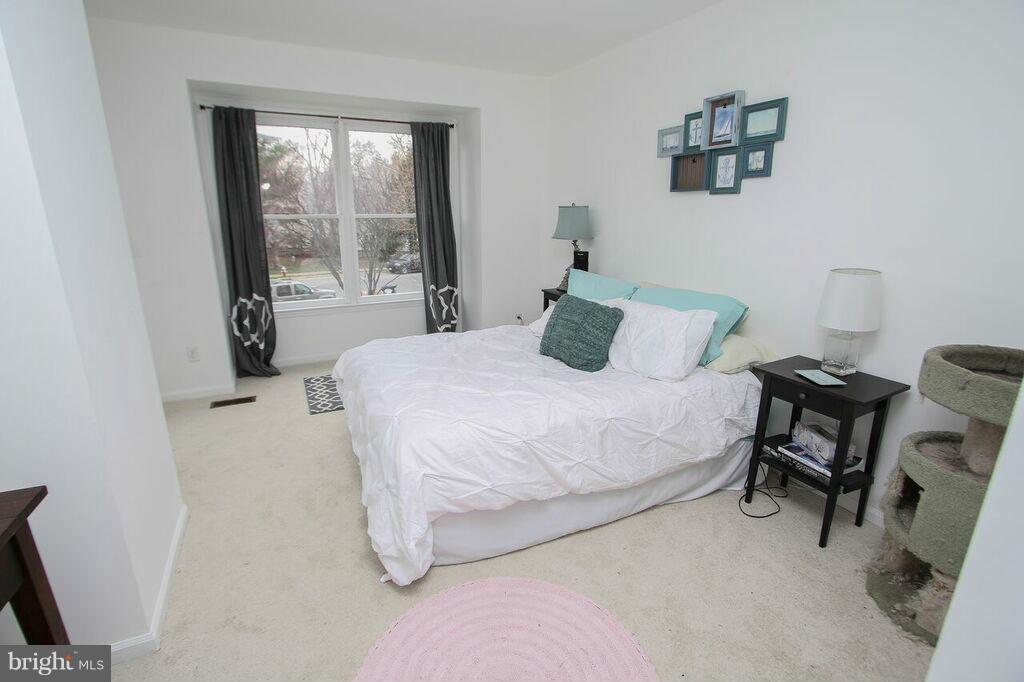 SUNSET RIDGE - Residential