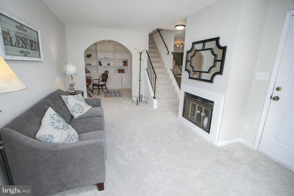 SUNSET RIDGE - Residential