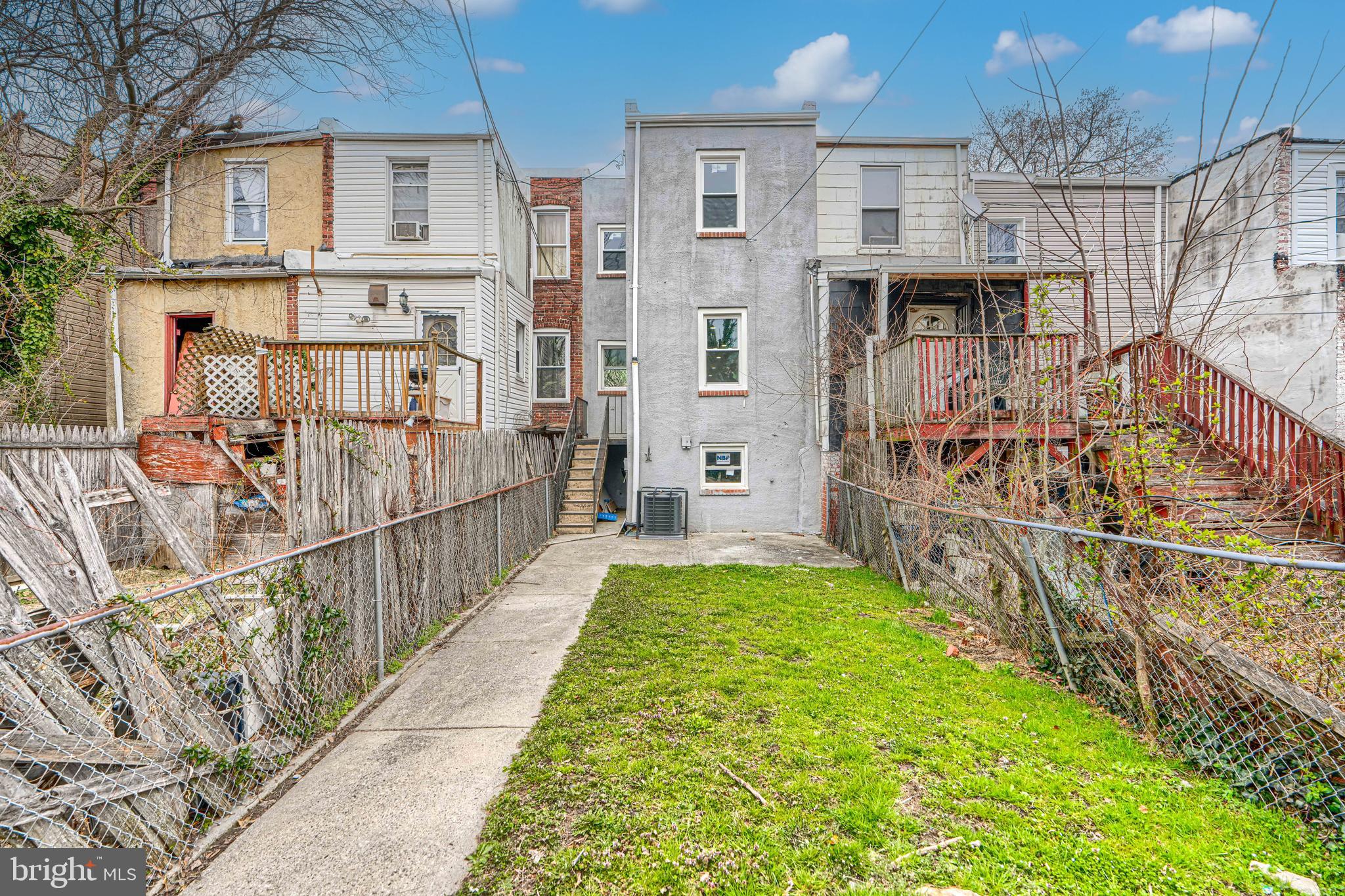 PARK HEIGHTS - Residential