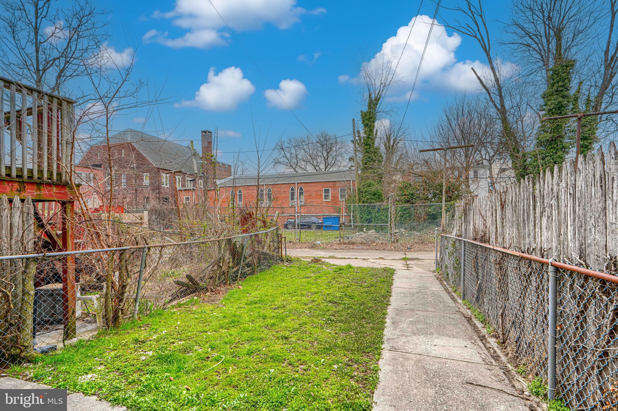 PARK HEIGHTS - Residential