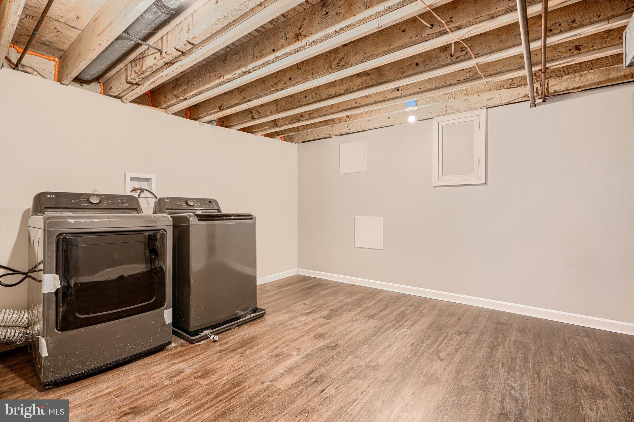 PARK HEIGHTS - Residential