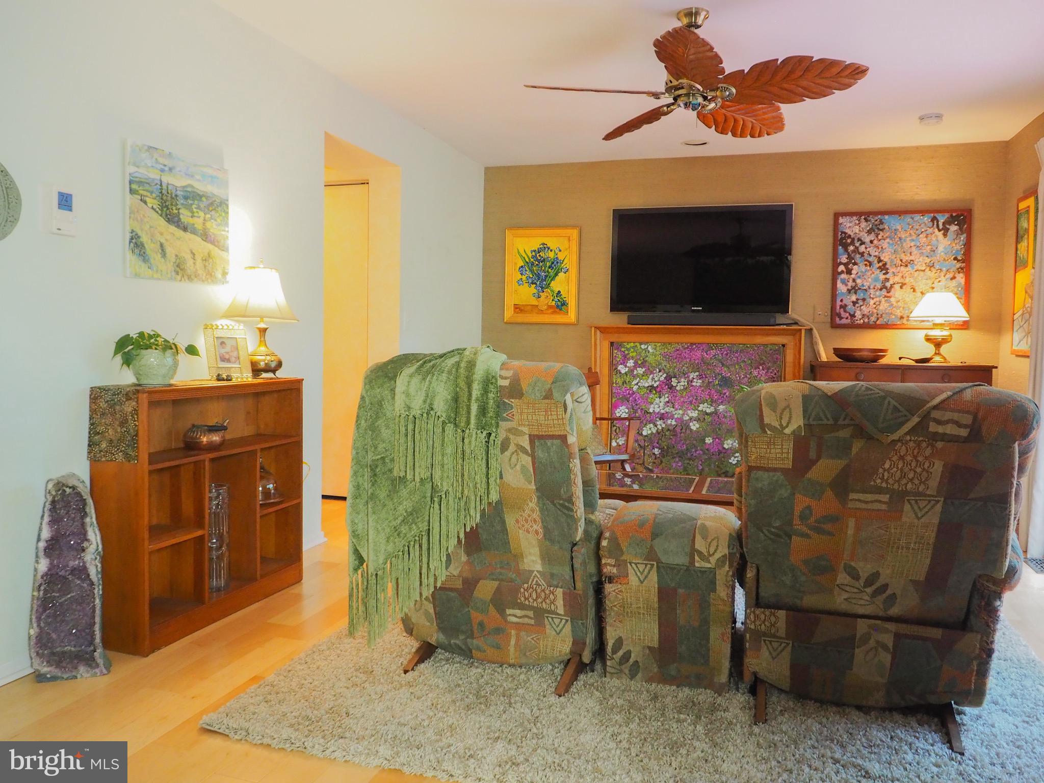 GEORGETOWN GROVE - Residential