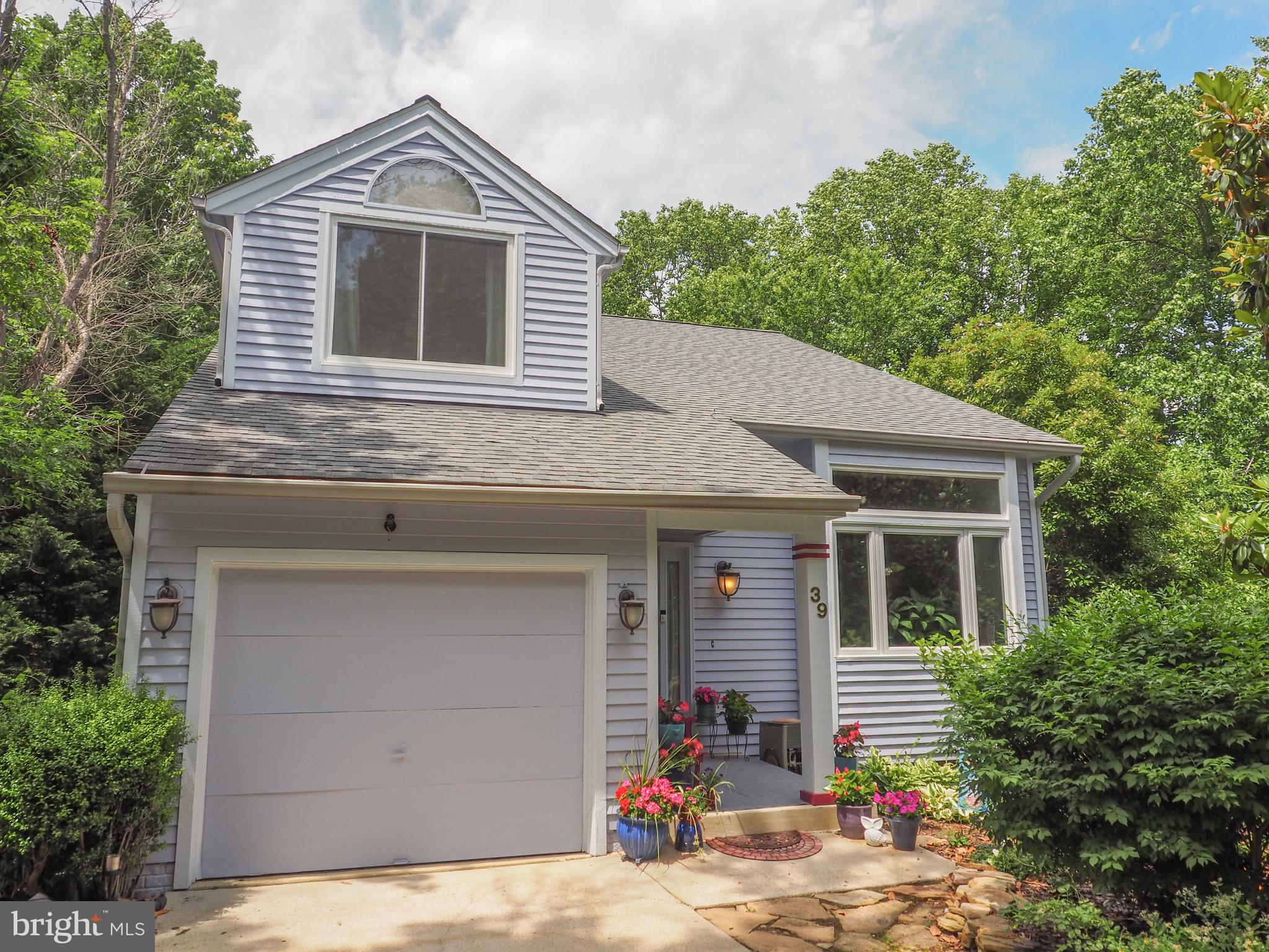 GEORGETOWN GROVE - Residential