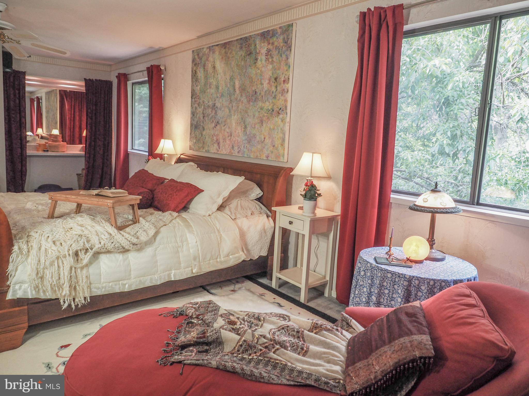 GEORGETOWN GROVE - Residential