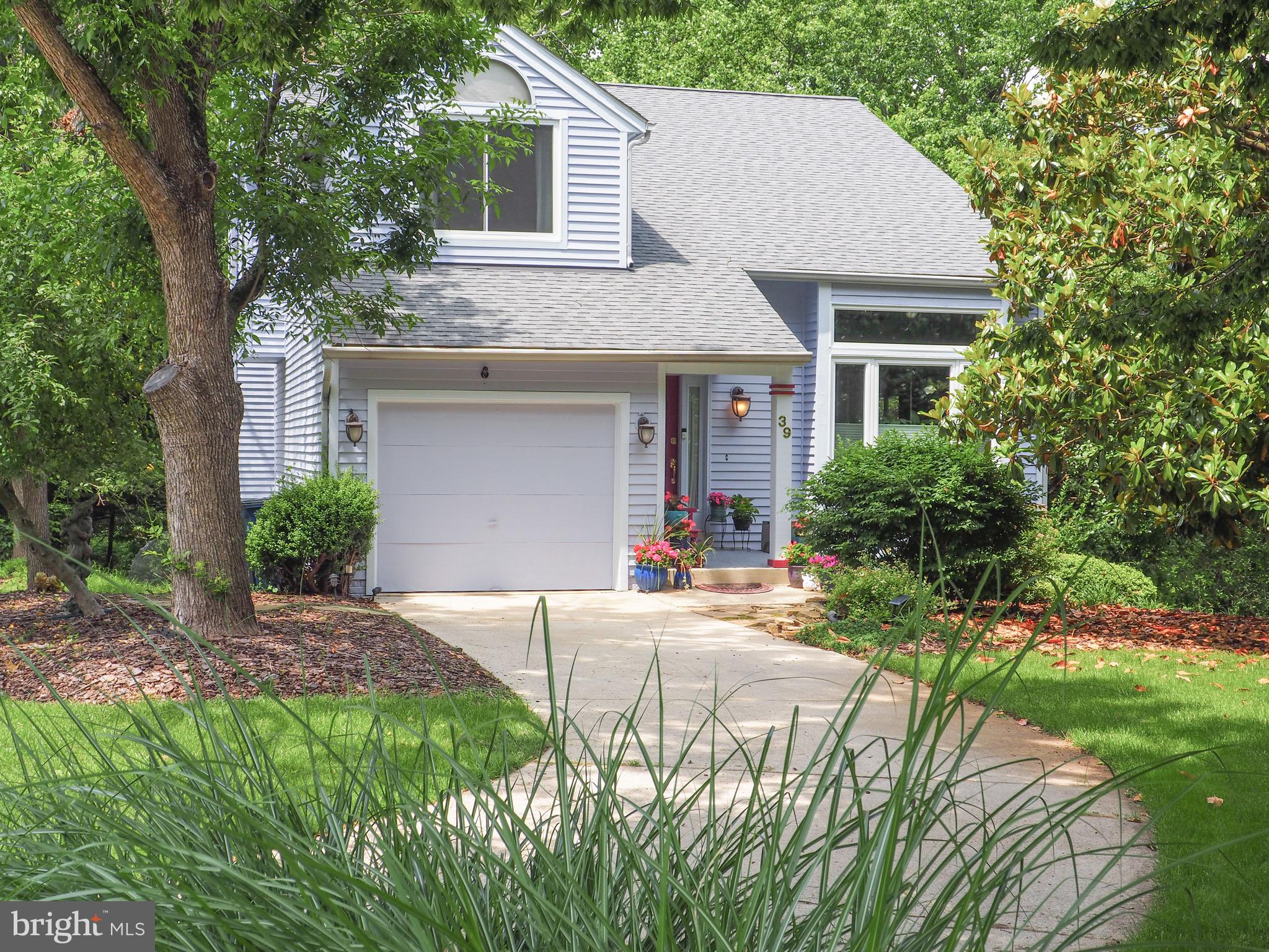 GEORGETOWN GROVE - Residential