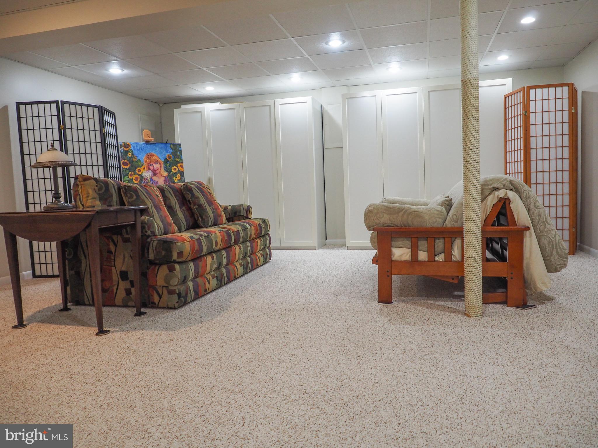 GEORGETOWN GROVE - Residential