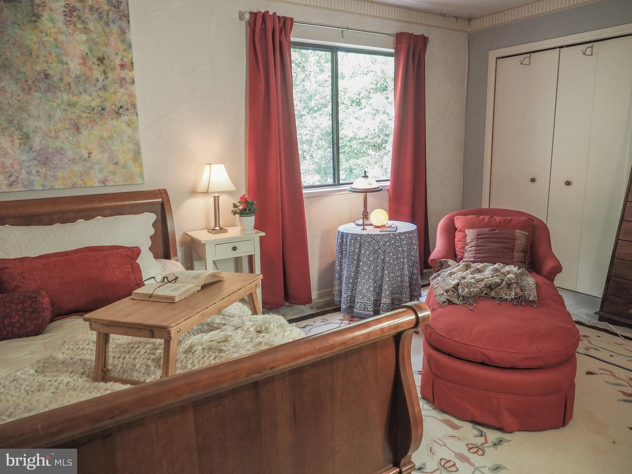 GEORGETOWN GROVE - Residential