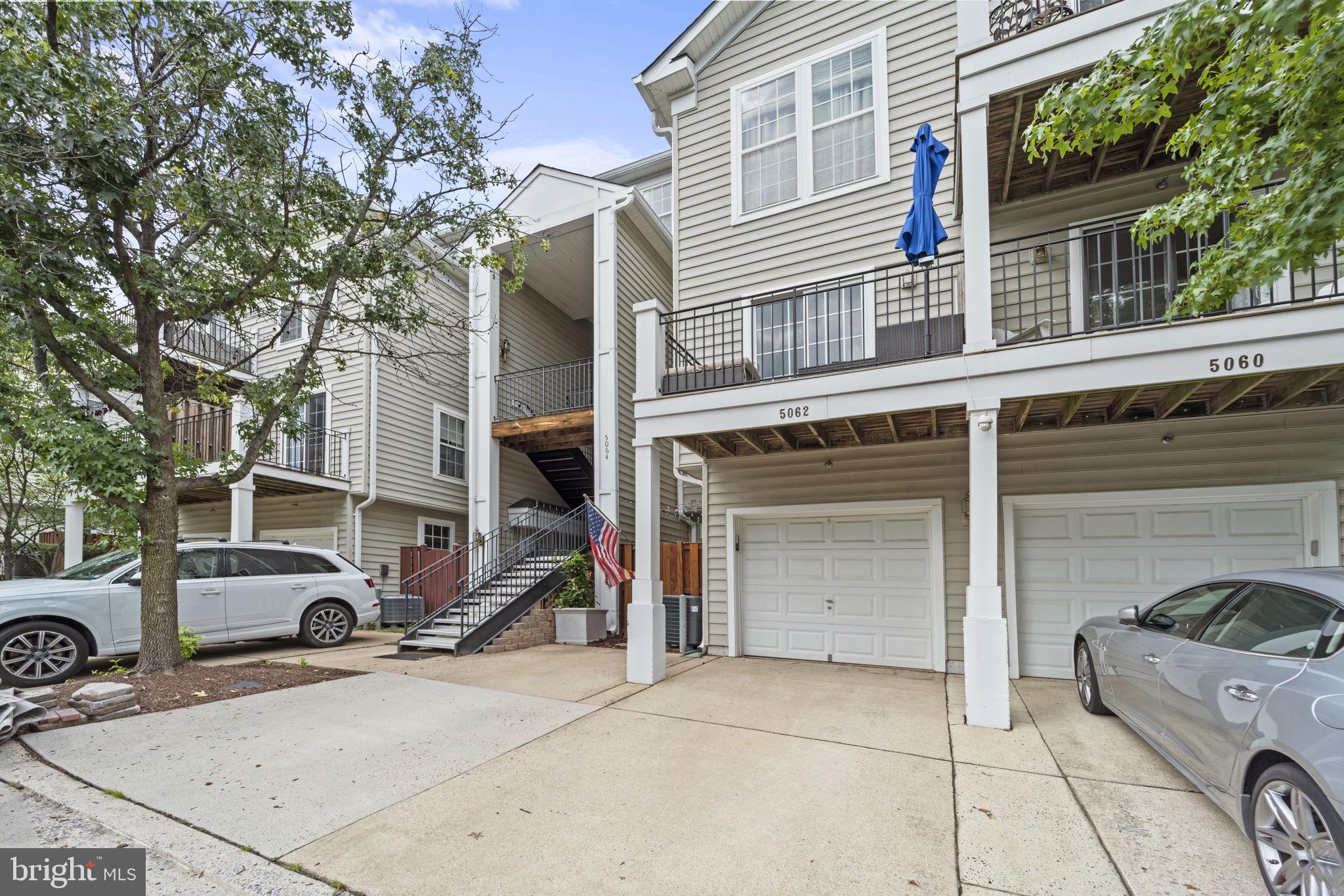 CAMERON STATION - Residential