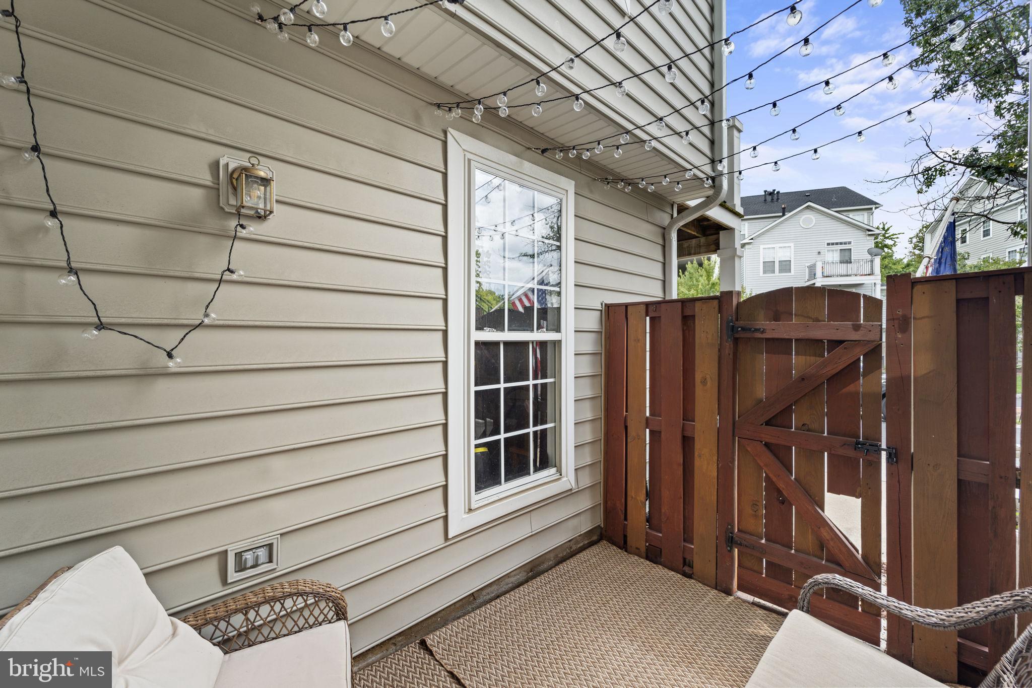 CAMERON STATION - Residential