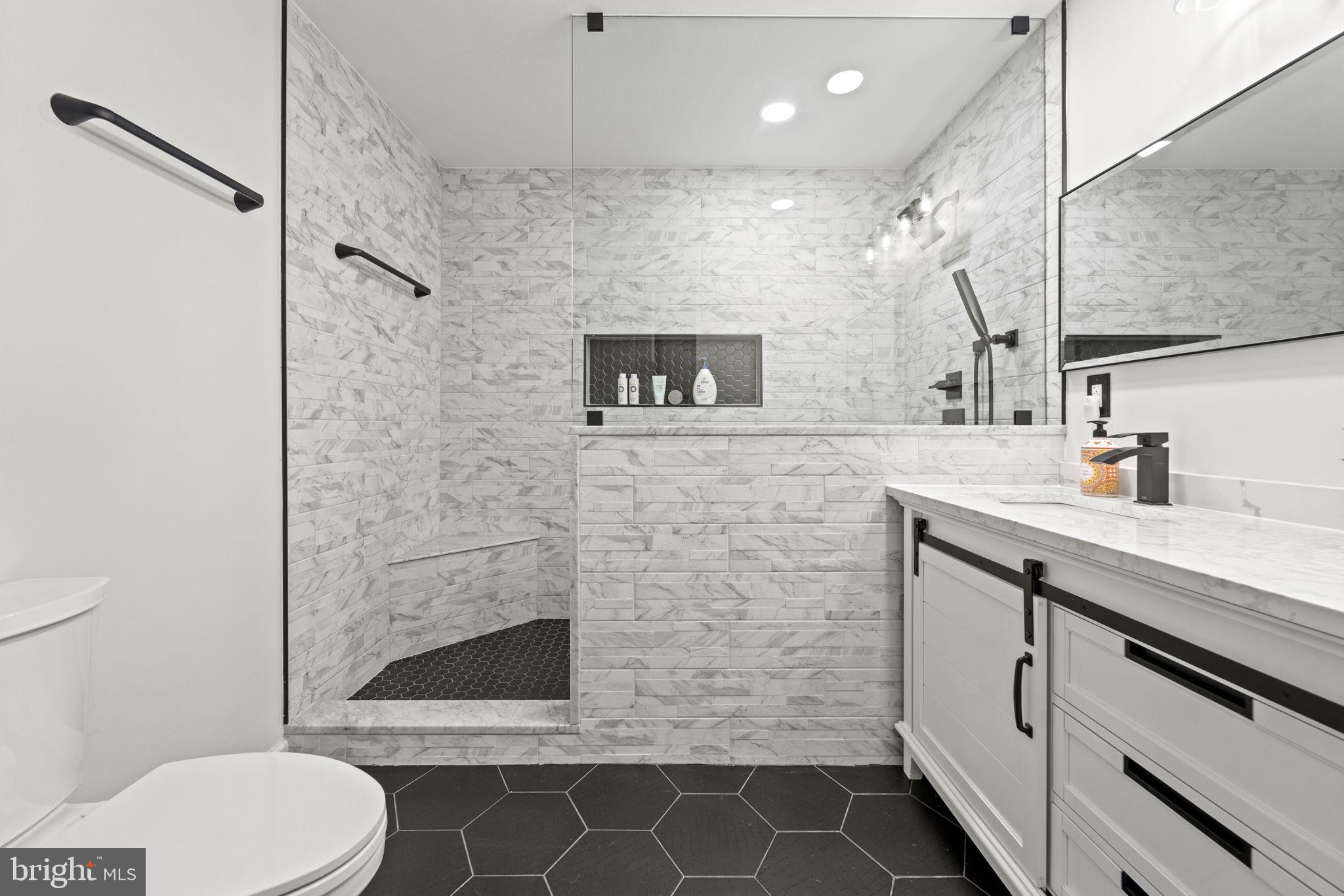 CAMERON STATION - Residential